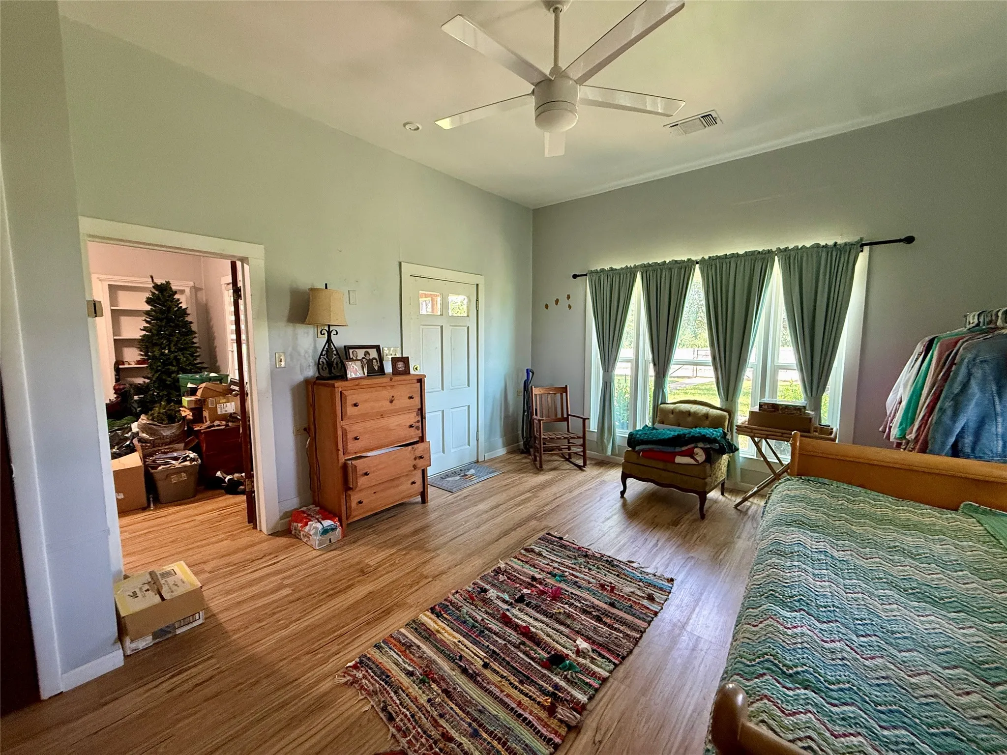Single Family Residence For Sale in Hamilton County , 20959 Hwy 281, Hico, Texas 76457, 3 Bedroom, 2 Bathroom, Garage spaces, 6,000 Sqft, built in 0, mls#21345060, Real Estate Agent in Hico, Homes For Sale in Hamilton county, Homes For Sale in Hico, Realtor in Hico Texas, Real Estate Brokerage Independent Realty Texas, Luminita Cordes Realtor