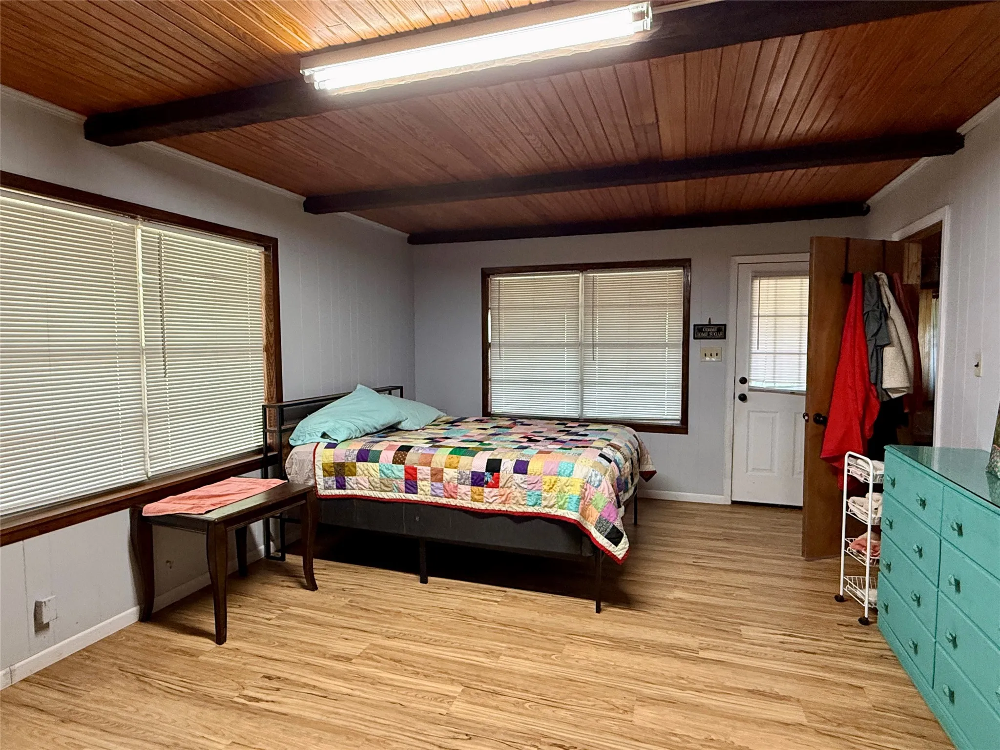 Single Family Residence For Sale in Hamilton County , 20959 Hwy 281, Hico, Texas 76457, 3 Bedroom, 2 Bathroom, Garage spaces, 6,000 Sqft, built in 0, mls#21345060, Real Estate Agent in Hico, Homes For Sale in Hamilton county, Homes For Sale in Hico, Realtor in Hico Texas, Real Estate Brokerage Independent Realty Texas, Luminita Cordes Realtor
