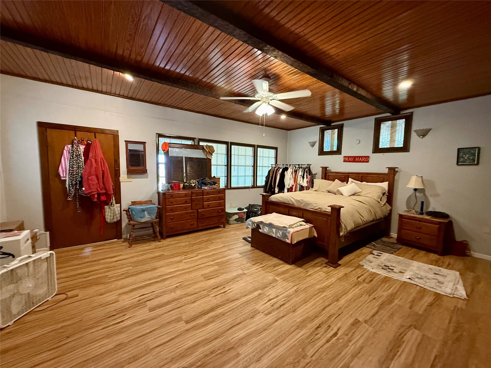 Single Family Residence For Sale in Hamilton County , 20959 Hwy 281, Hico, Texas 76457, 3 Bedroom, 2 Bathroom, Garage spaces, 6,000 Sqft, built in 0, mls#21345060, Real Estate Agent in Hico, Homes For Sale in Hamilton county, Homes For Sale in Hico, Realtor in Hico Texas, Real Estate Brokerage Independent Realty Texas, Luminita Cordes Realtor