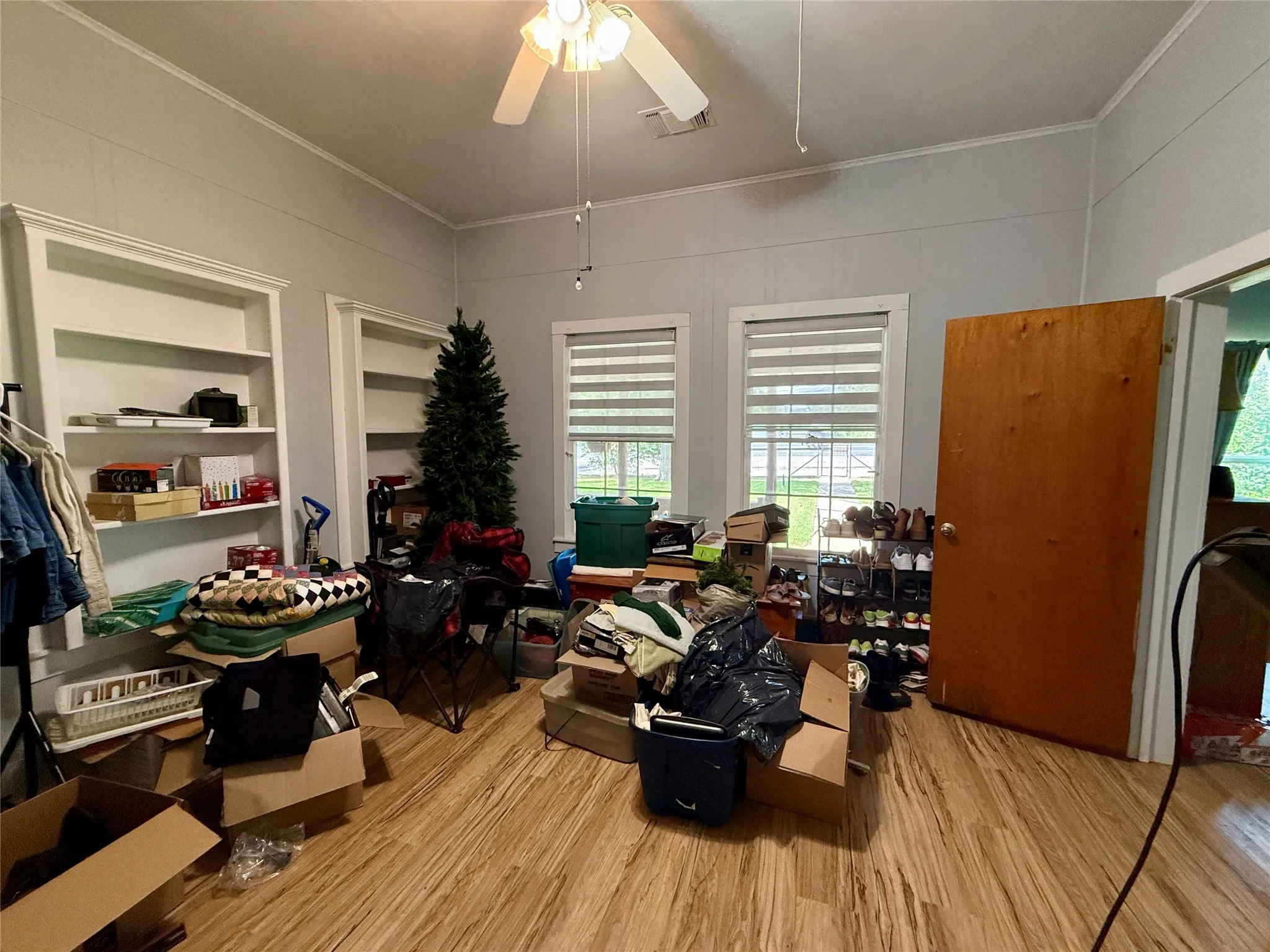 Single Family Residence For Sale in Hamilton County , 20959 Hwy 281, Hico, Texas 76457, 3 Bedroom, 2 Bathroom, Garage spaces, 6,000 Sqft, built in 0, mls#21345060, Real Estate Agent in Hico, Homes For Sale in Hamilton county, Homes For Sale in Hico, Realtor in Hico Texas, Real Estate Brokerage Independent Realty Texas, Luminita Cordes Realtor