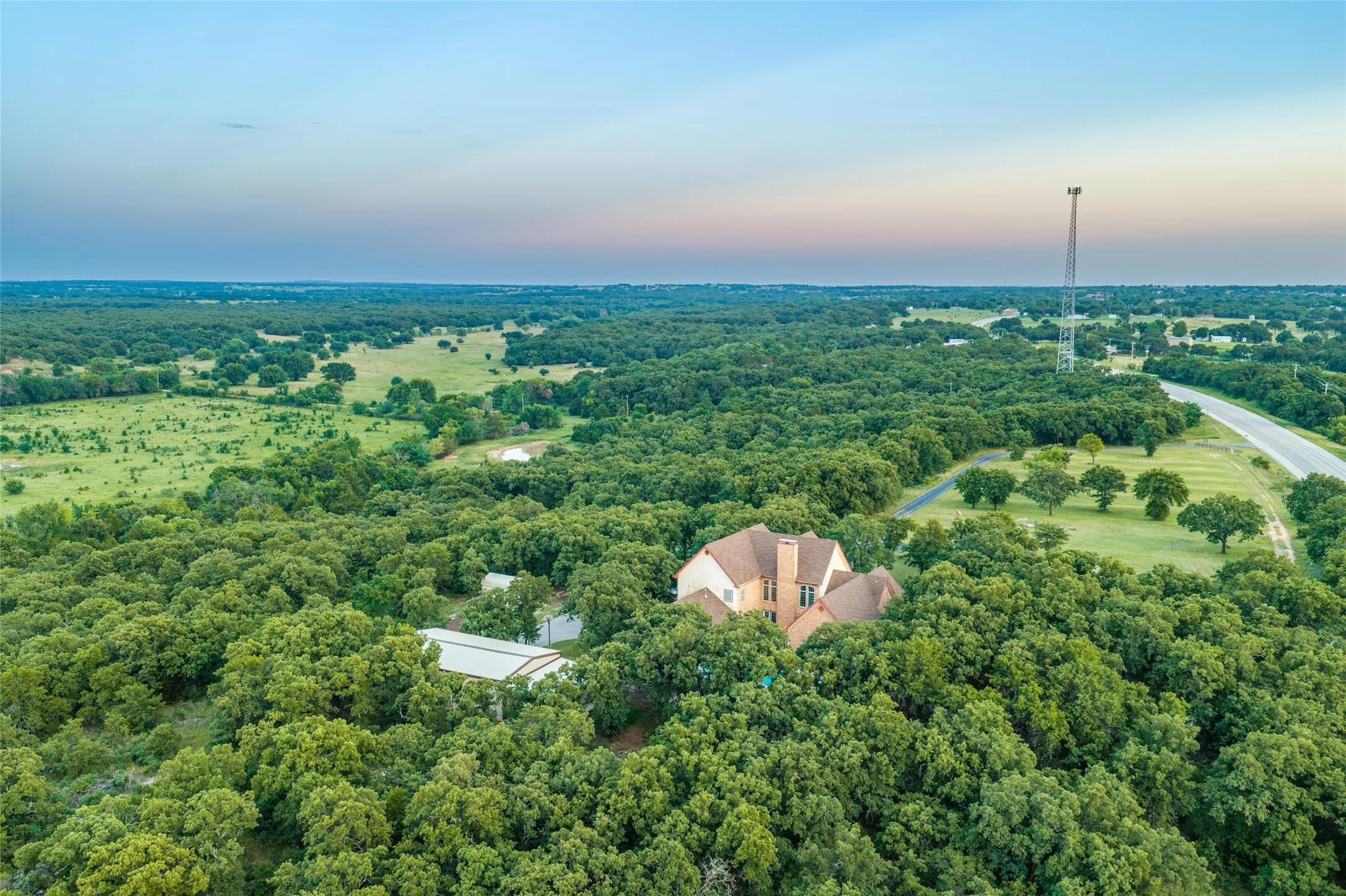 Farm For Sale in Montague County , 6831 State Highway 175, Montague, Texas 76251, 5 Bedroom, 5 Bathroom, 2 Garage spaces, 4,461 Sqft, built in 1999, mls#21345070, Real Estate Agent in Montague, Homes For Sale in Montague county, Homes For Sale in Montague, Realtor in Montague Texas, Real Estate Brokerage Independent Realty Texas, Luminita Cordes Realtor