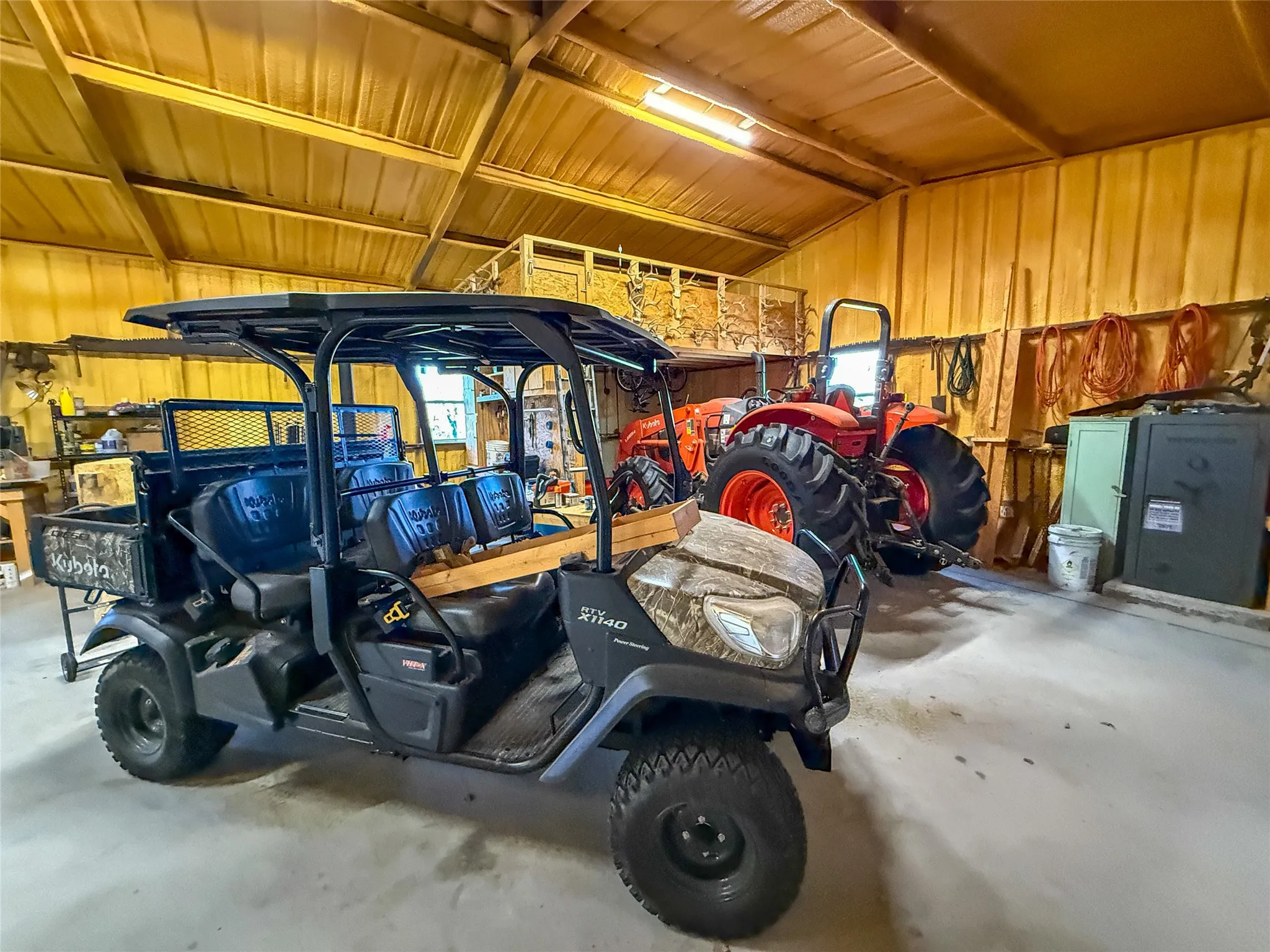 Farm For Sale in Montague County , 6831 State Highway 175, Montague, Texas 76251, 5 Bedroom, 5 Bathroom, 2 Garage spaces, 4,461 Sqft, built in 1999, mls#21345070, Real Estate Agent in Montague, Homes For Sale in Montague county, Homes For Sale in Montague, Realtor in Montague Texas, Real Estate Brokerage Independent Realty Texas, Luminita Cordes Realtor