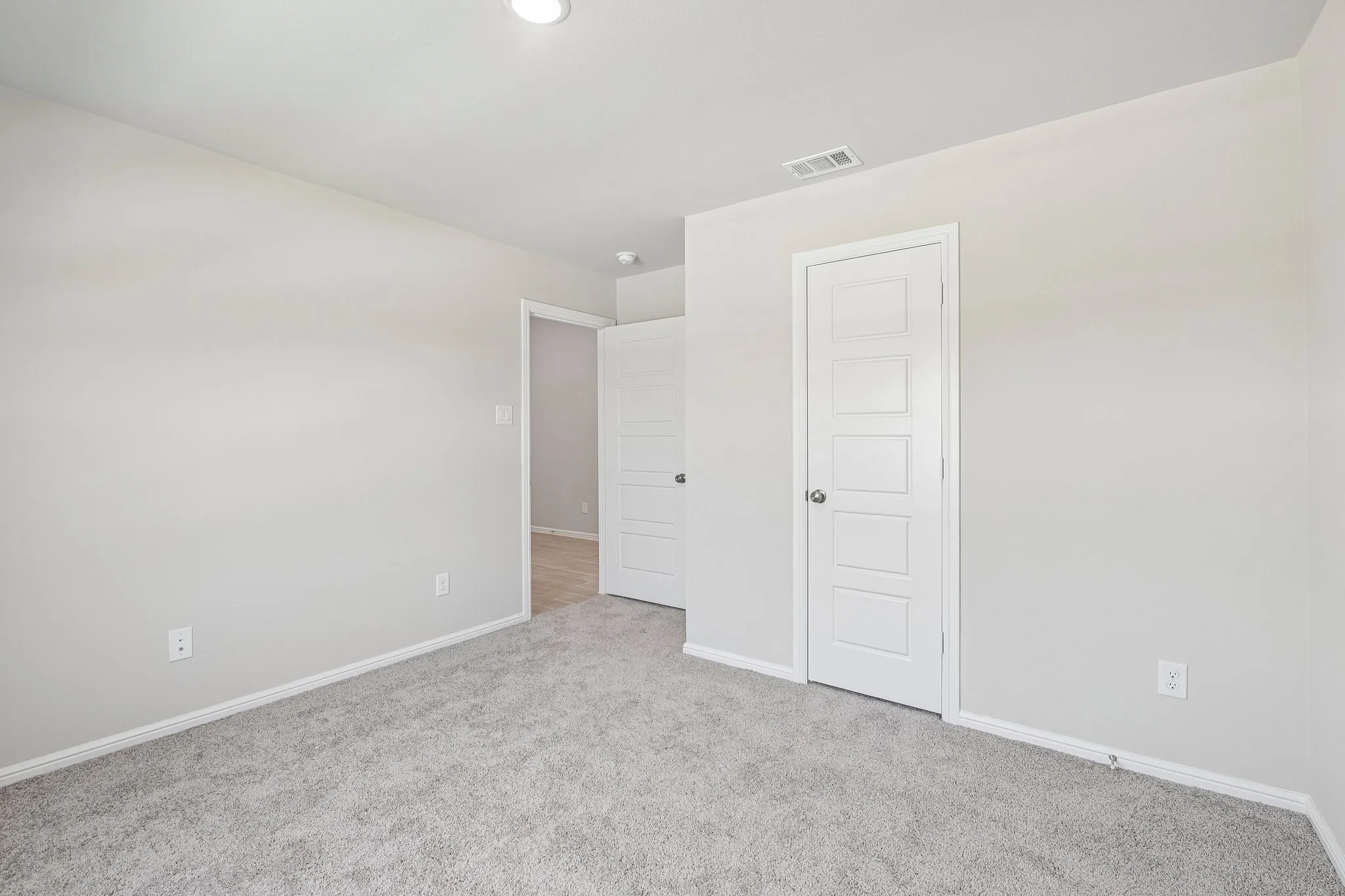 Single Family Residence For Sale in Tarrant County , 7600 Sapwood Drive, Fort Worth, Texas 76131, 4 Bedroom, 2 Bathroom, 2 Garage spaces, 1,877 Sqft, built in 2026, mls#21339870, Real Estate Agent in Fort Worth, Homes For Sale in Tarrant county, Homes For Sale in Fort Worth, Realtor in Fort Worth Texas, Real Estate Brokerage Independent Realty Texas, Luminita Cordes Realtor