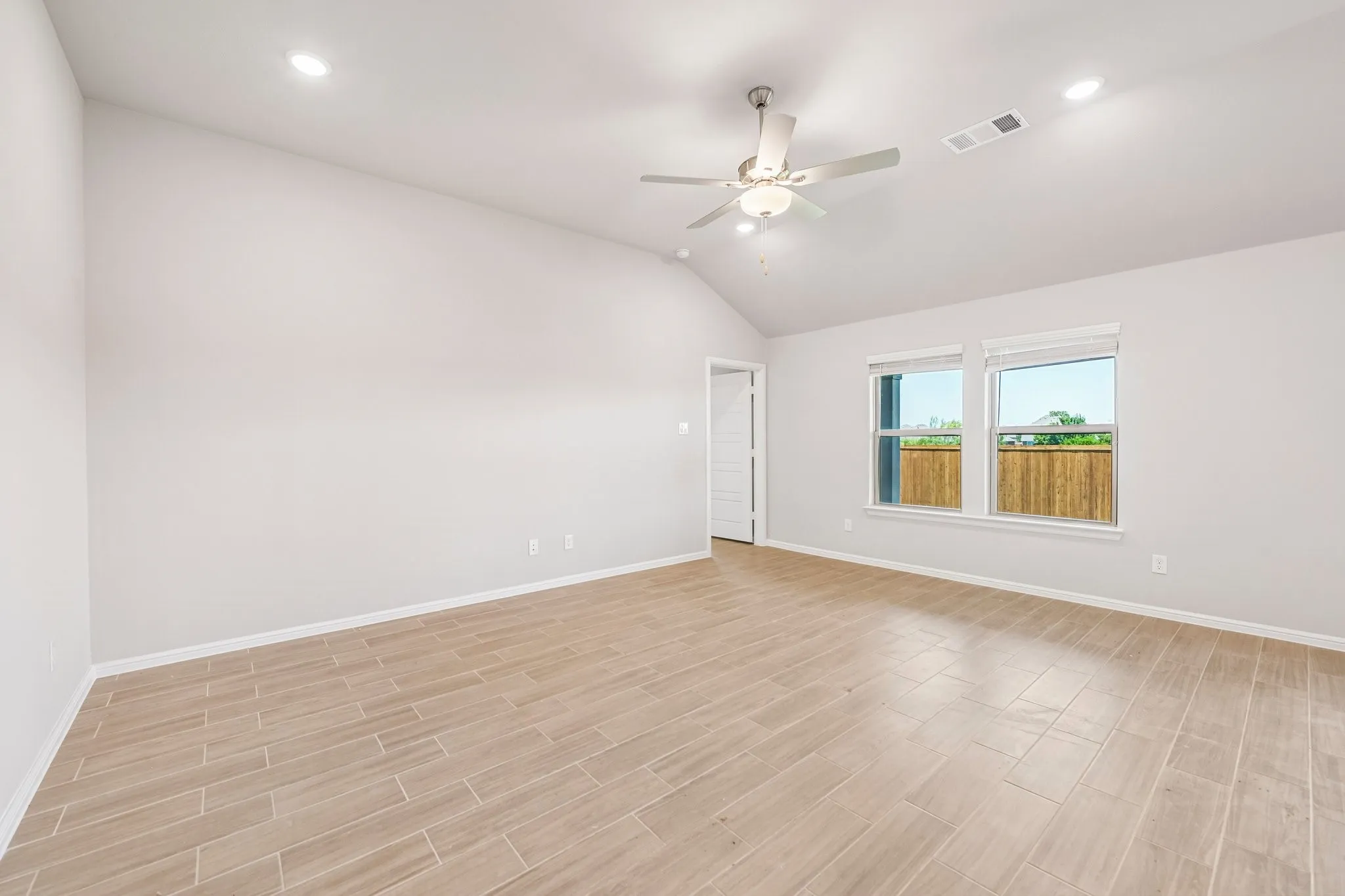 Single Family Residence For Sale in Tarrant County , 7600 Sapwood Drive, Fort Worth, Texas 76131, 4 Bedroom, 2 Bathroom, 2 Garage spaces, 1,877 Sqft, built in 2026, mls#21339870, Real Estate Agent in Fort Worth, Homes For Sale in Tarrant county, Homes For Sale in Fort Worth, Realtor in Fort Worth Texas, Real Estate Brokerage Independent Realty Texas, Luminita Cordes Realtor