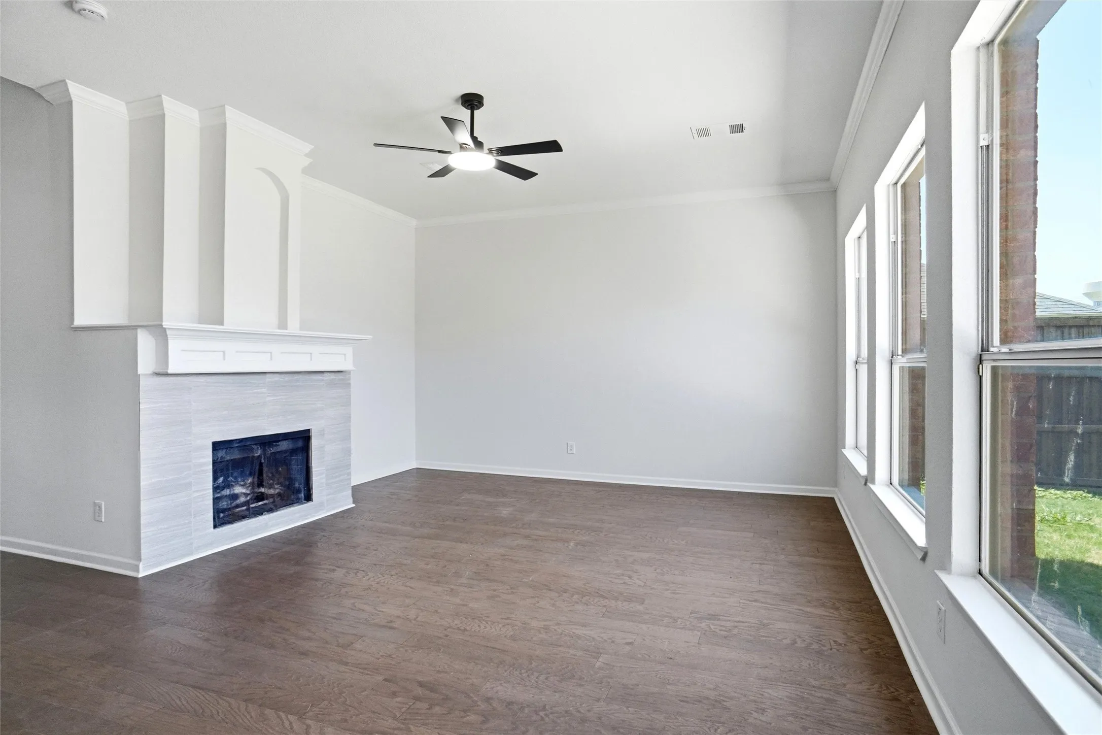 Single Family Residence For Sale in Denton County , 8631 Shakespeare Lane, Frisco, Texas 75036, 5 Bedroom, 3 Bathroom, 2 Garage spaces, 3,173 Sqft, built in 2003, mls#21340896, Real Estate Agent in Frisco, Homes For Sale in Denton county, Homes For Sale in Frisco, Realtor in Frisco Texas, Real Estate Brokerage Independent Realty Texas, Luminita Cordes Realtor