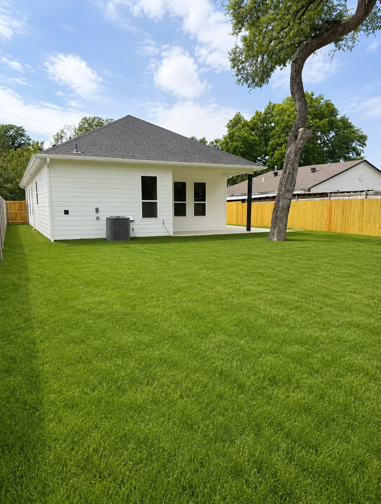 Single Family Residence For Sale in Dallas County , 3426 Ingersoll Street, Dallas, Texas 75212, 3 Bedroom, 3 Bathroom, Garage spaces, 1,642 Sqft, built in 2026, mls#21344909, Real Estate Agent in Dallas, Homes For Sale in Dallas county, Homes For Sale in Dallas, Realtor in Dallas Texas, Real Estate Brokerage Independent Realty Texas, Luminita Cordes Realtor