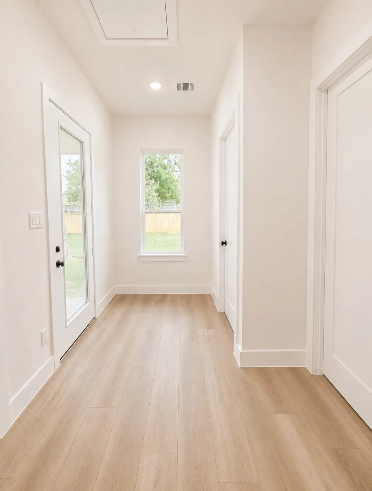 Single Family Residence For Sale in Dallas County , 3426 Ingersoll Street, Dallas, Texas 75212, 3 Bedroom, 3 Bathroom, Garage spaces, 1,642 Sqft, built in 2026, mls#21344909, Real Estate Agent in Dallas, Homes For Sale in Dallas county, Homes For Sale in Dallas, Realtor in Dallas Texas, Real Estate Brokerage Independent Realty Texas, Luminita Cordes Realtor