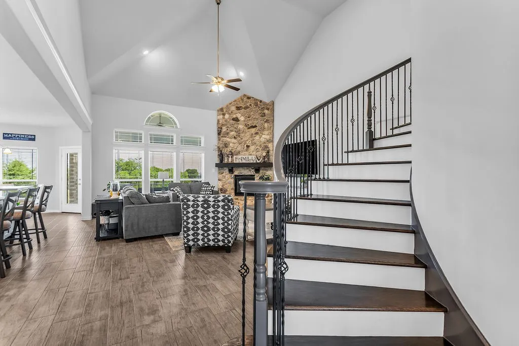 Single Family Residence For Sale in Collin County , 700 Lawndale Street, Celina, Texas 75009, 4 Bedroom, 4 Bathroom, 2 Garage spaces, 3,746 Sqft, built in 2020, mls#21345085, Real Estate Agent in Celina, Homes For Sale in Collin county, Homes For Sale in Celina, Realtor in Celina Texas, Real Estate Brokerage Independent Realty Texas, Luminita Cordes Realtor