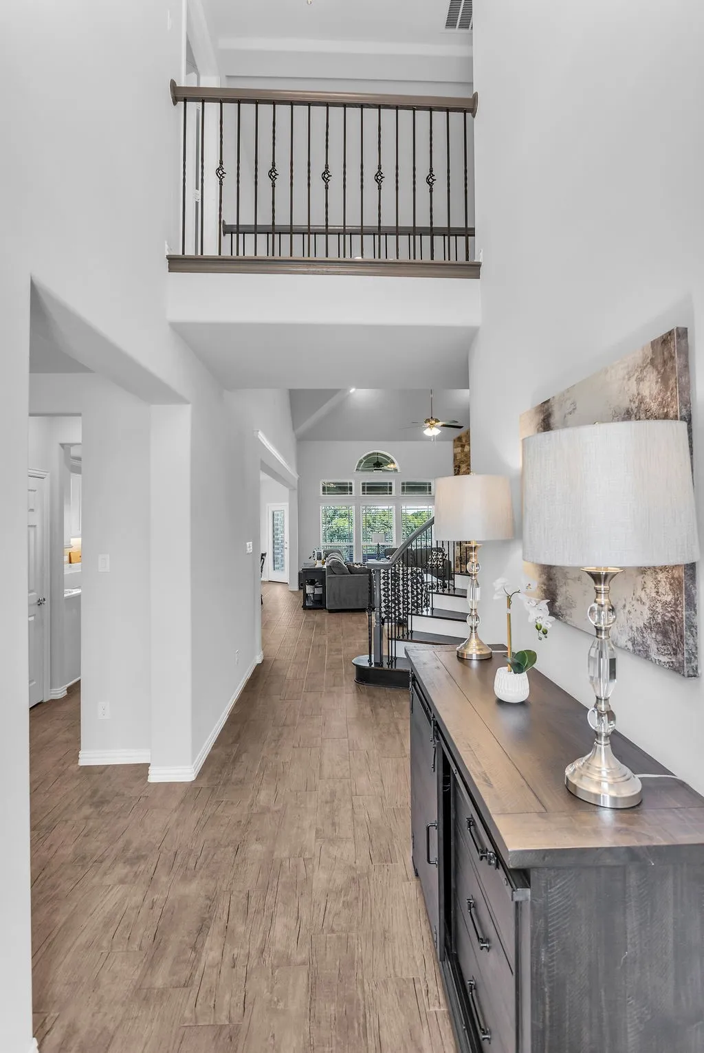 Single Family Residence For Sale in Collin County , 700 Lawndale Street, Celina, Texas 75009, 4 Bedroom, 4 Bathroom, 2 Garage spaces, 3,746 Sqft, built in 2020, mls#21345085, Real Estate Agent in Celina, Homes For Sale in Collin county, Homes For Sale in Celina, Realtor in Celina Texas, Real Estate Brokerage Independent Realty Texas, Luminita Cordes Realtor