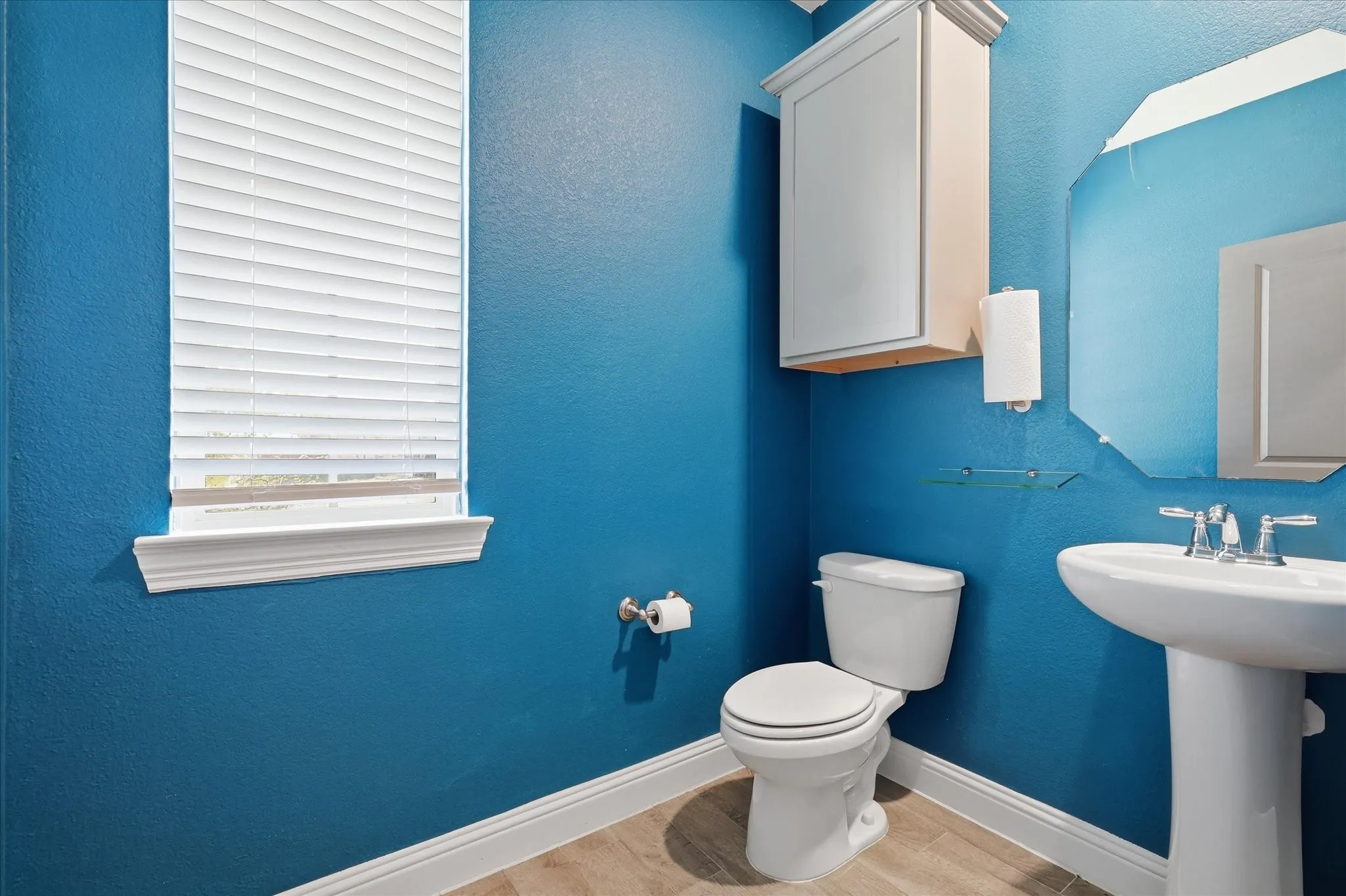 Single Family Residence For Sale in Denton County , 10421 Table Bluff Street, Aubrey, Texas 76227, 5 Bedroom, 4 Bathroom, 3 Garage spaces, 3,271 Sqft, built in 2021, mls#21341179, Real Estate Agent in Aubrey, Homes For Sale in Denton county, Homes For Sale in Aubrey, Realtor in Aubrey Texas, Real Estate Brokerage Independent Realty Texas, Luminita Cordes Realtor