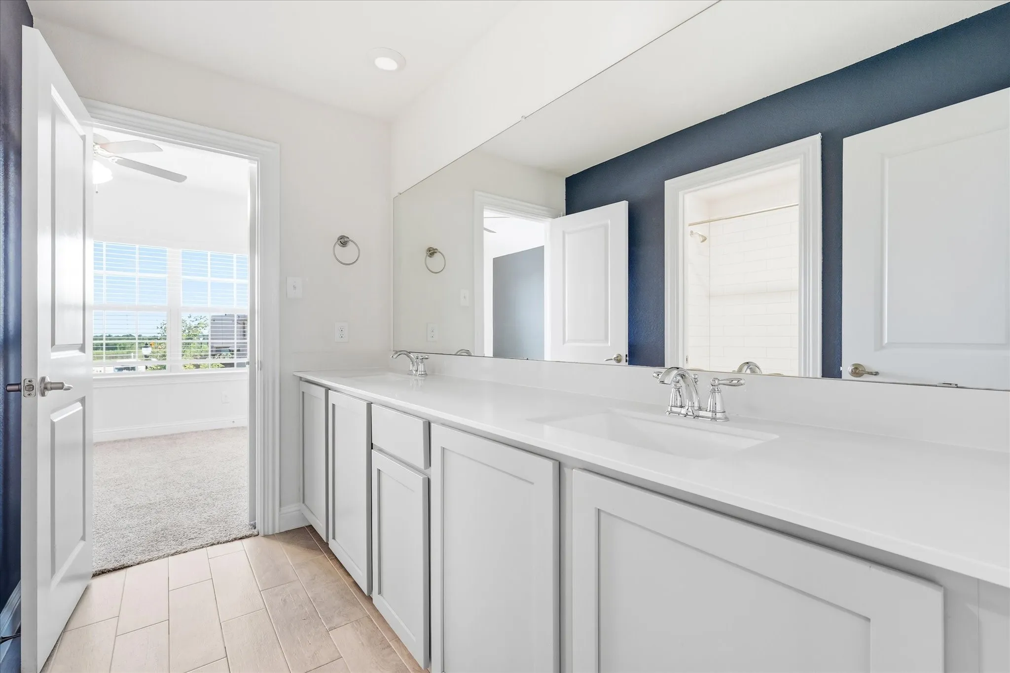 Single Family Residence For Sale in Denton County , 10421 Table Bluff Street, Aubrey, Texas 76227, 5 Bedroom, 4 Bathroom, 3 Garage spaces, 3,271 Sqft, built in 2021, mls#21341179, Real Estate Agent in Aubrey, Homes For Sale in Denton county, Homes For Sale in Aubrey, Realtor in Aubrey Texas, Real Estate Brokerage Independent Realty Texas, Luminita Cordes Realtor
