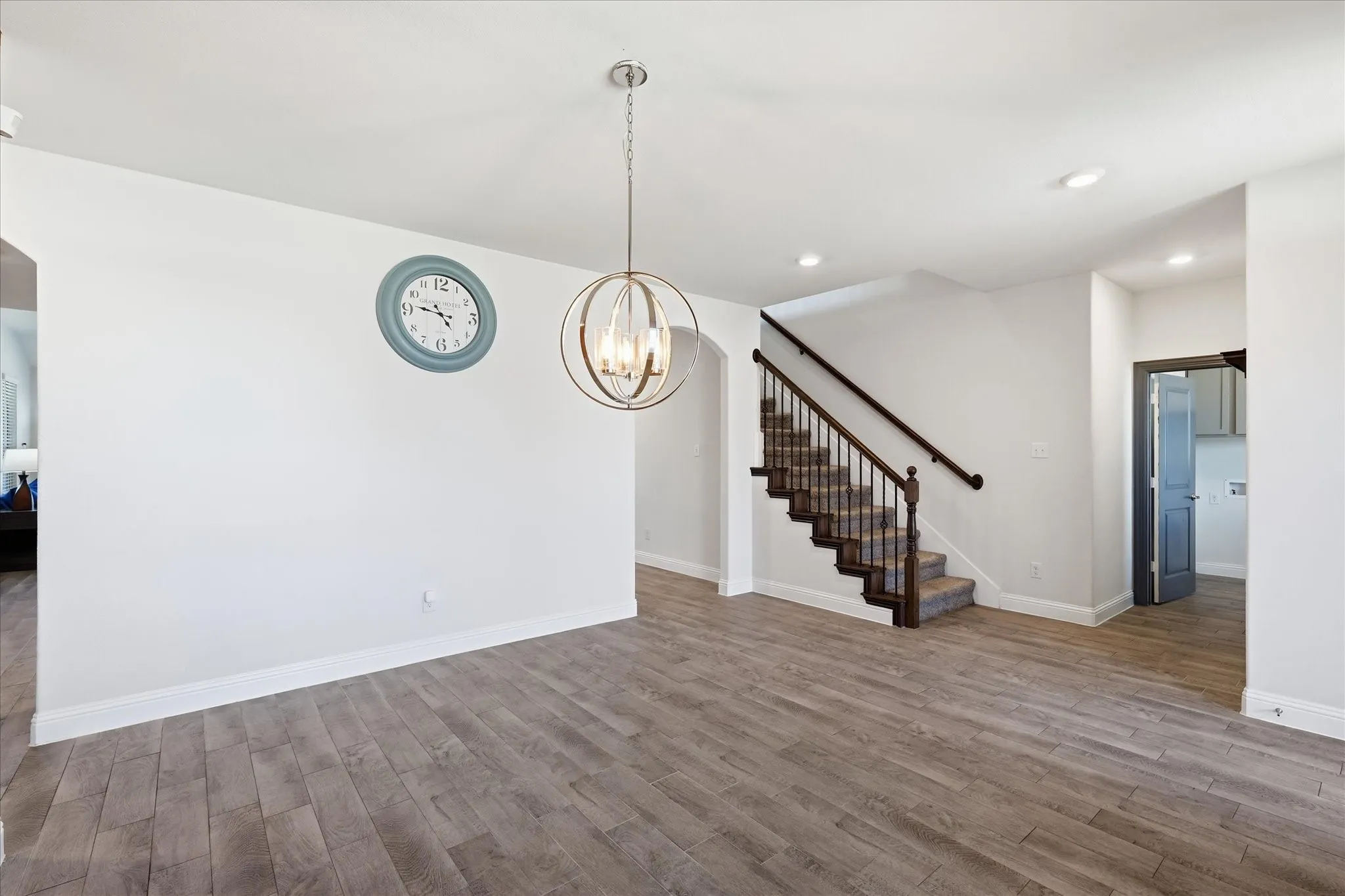 Single Family Residence For Sale in Denton County , 10421 Table Bluff Street, Aubrey, Texas 76227, 5 Bedroom, 4 Bathroom, 3 Garage spaces, 3,271 Sqft, built in 2021, mls#21341179, Real Estate Agent in Aubrey, Homes For Sale in Denton county, Homes For Sale in Aubrey, Realtor in Aubrey Texas, Real Estate Brokerage Independent Realty Texas, Luminita Cordes Realtor