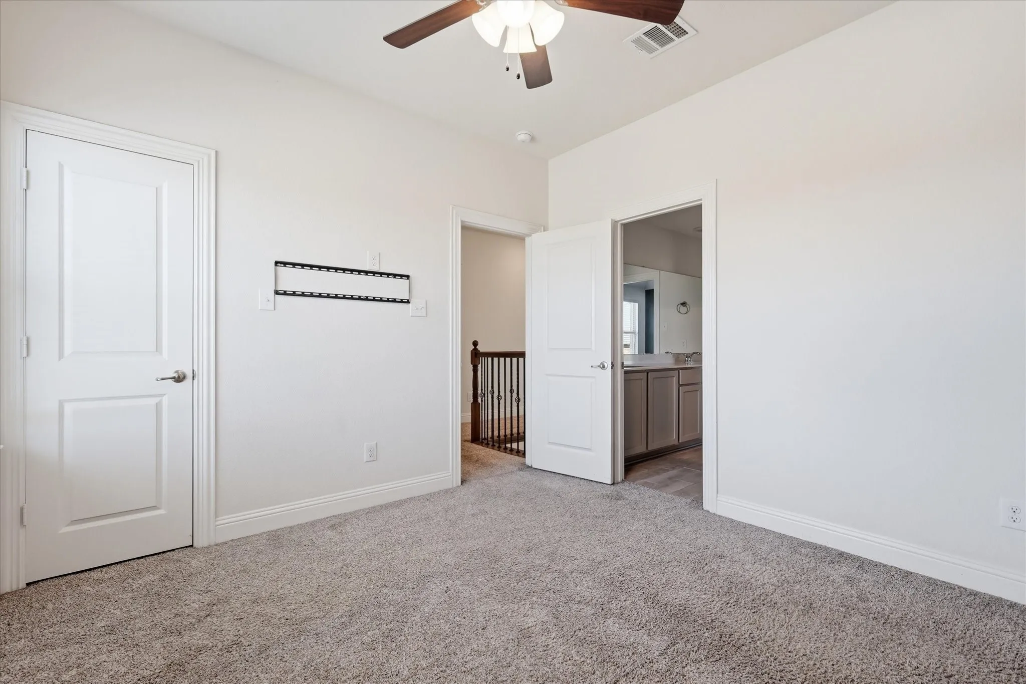 Single Family Residence For Sale in Denton County , 10421 Table Bluff Street, Aubrey, Texas 76227, 5 Bedroom, 4 Bathroom, 3 Garage spaces, 3,271 Sqft, built in 2021, mls#21341179, Real Estate Agent in Aubrey, Homes For Sale in Denton county, Homes For Sale in Aubrey, Realtor in Aubrey Texas, Real Estate Brokerage Independent Realty Texas, Luminita Cordes Realtor