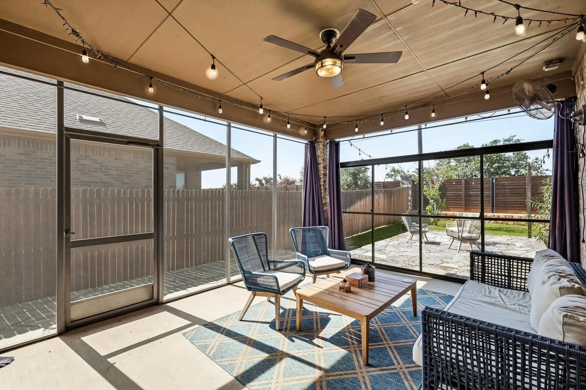 Single Family Residence For Sale in Denton County , 10421 Table Bluff Street, Aubrey, Texas 76227, 5 Bedroom, 4 Bathroom, 3 Garage spaces, 3,271 Sqft, built in 2021, mls#21341179, Real Estate Agent in Aubrey, Homes For Sale in Denton county, Homes For Sale in Aubrey, Realtor in Aubrey Texas, Real Estate Brokerage Independent Realty Texas, Luminita Cordes Realtor