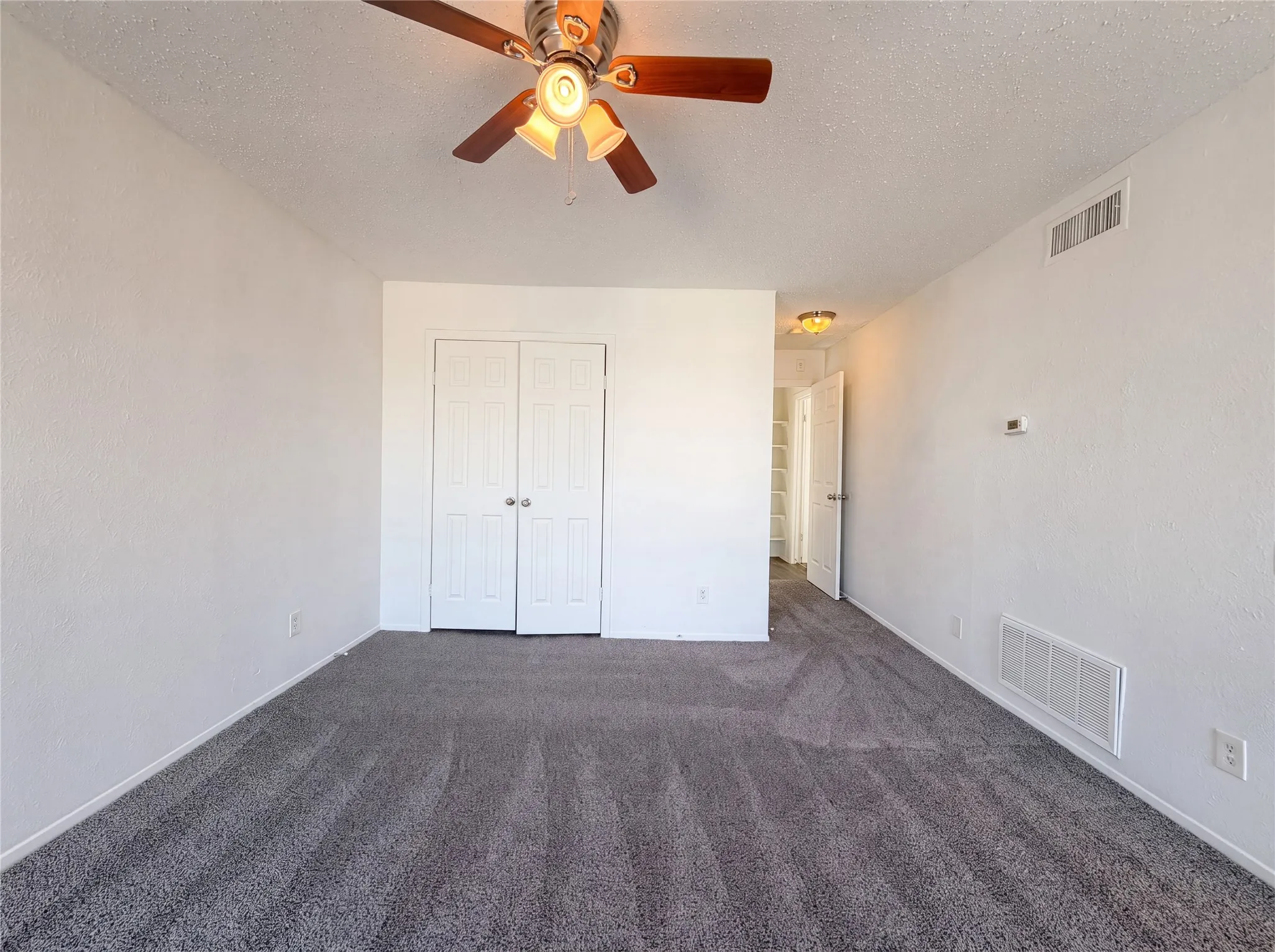 Condominium For Sale in Tarrant County , 5506 Boca Raton Boulevard 436, Fort Worth, Texas 76112, 2 Bedroom, 3 Bathroom, Garage spaces, 1,311 Sqft, built in 1972, mls#21344428, Real Estate Agent in Fort Worth, Homes For Sale in Tarrant county, Homes For Sale in Fort Worth, Realtor in Fort Worth Texas, Real Estate Brokerage Independent Realty Texas, Luminita Cordes Realtor