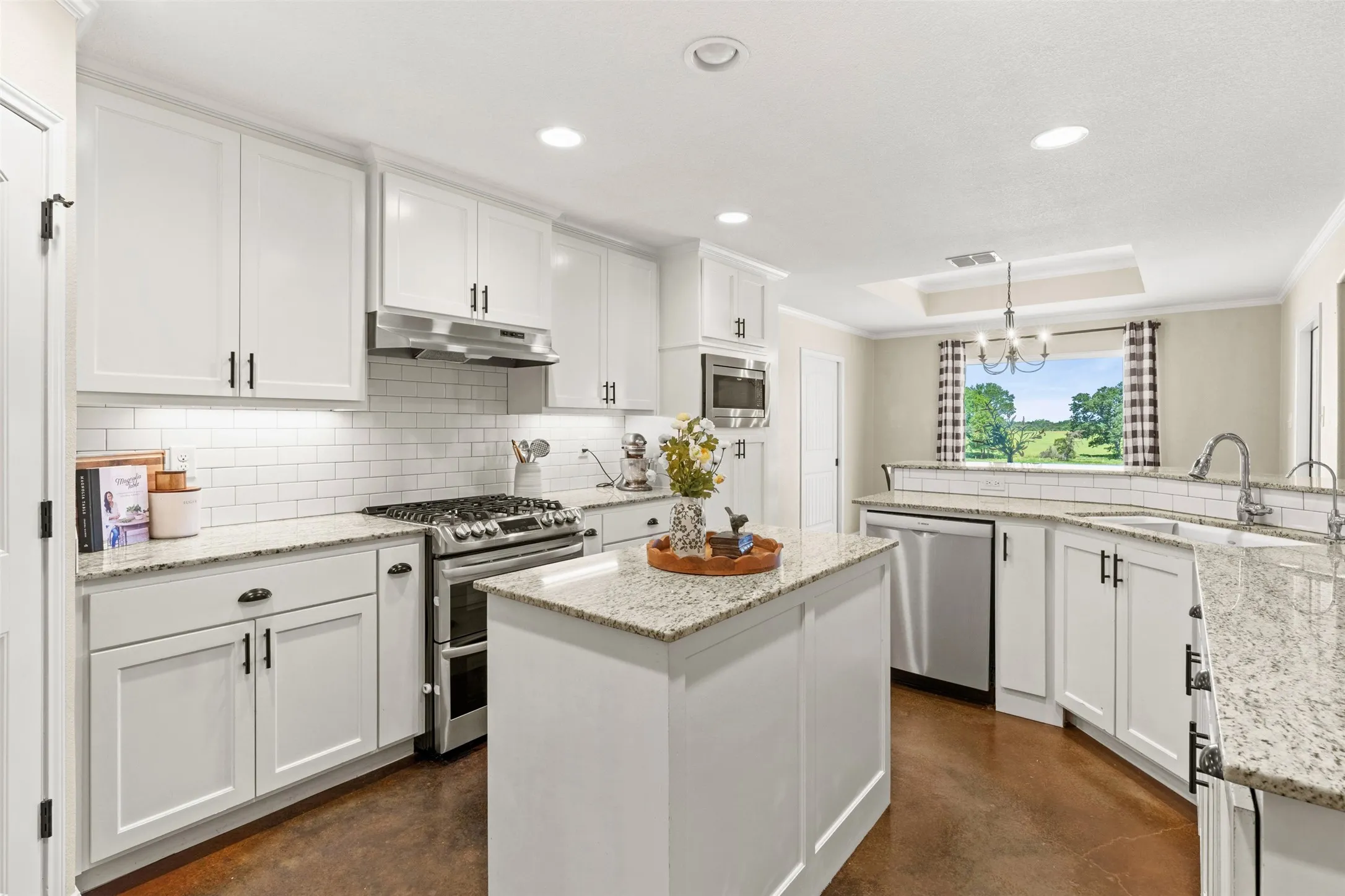 Single Family Residence For Sale in Falls County , 638 County Road 337, Rosebud, Texas 76570, 4 Bedrooms, 3 Bathrooms, Garage spaces, 2,496 Sqft, built in 2021, Price $510,000, mls#21327097, Real Estate Agent in Rosebud, Homes For Sale in Falls county, Homes For Sale in Rosebud, Realtor in Rosebud Texas, Real Estate Brokerage Independent Realty Texas, Luminita Cordes Realtor