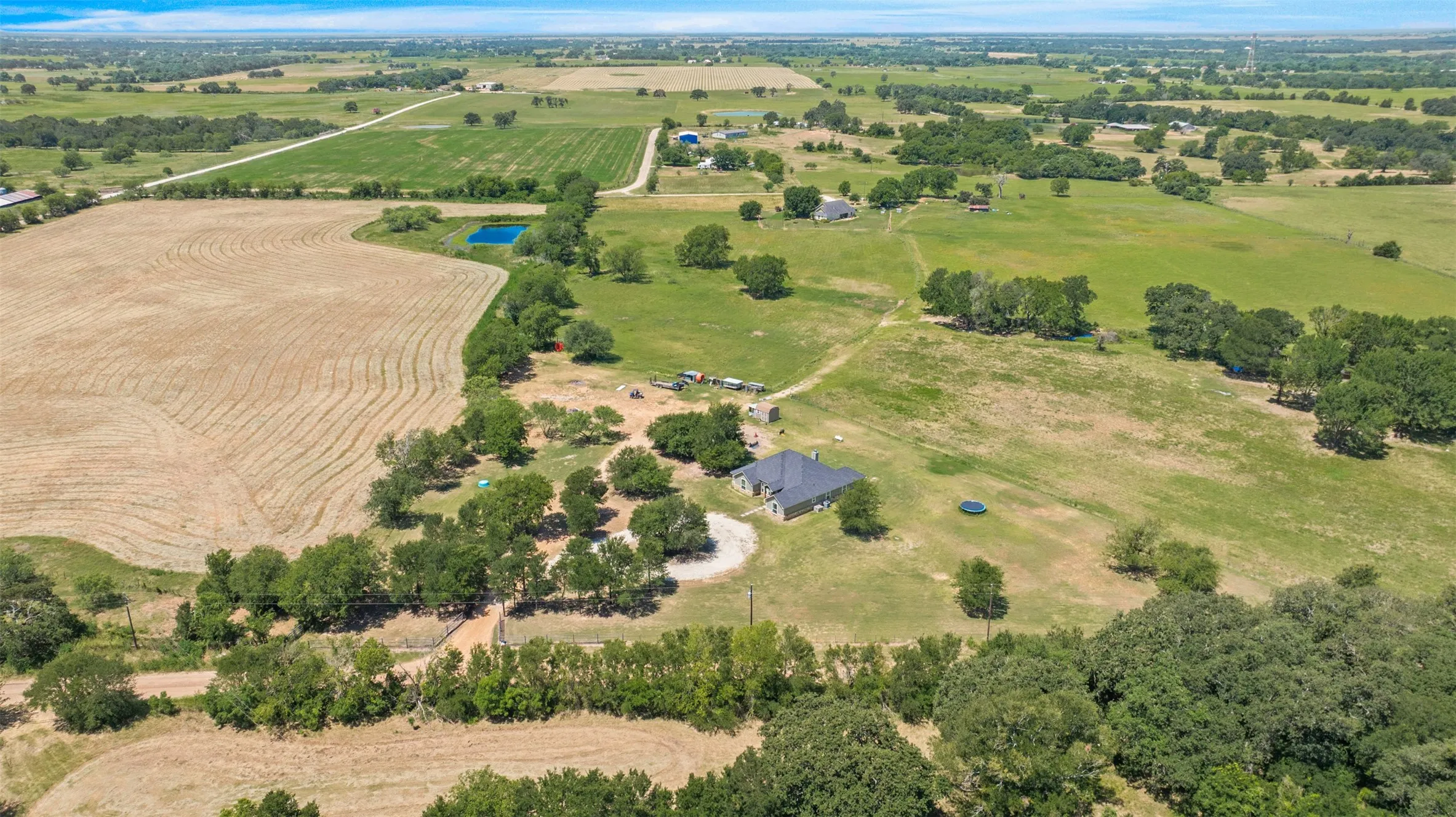 Single Family Residence For Sale in Falls County , 638 County Road 337, Rosebud, Texas 76570, 4 Bedrooms, 3 Bathrooms, Garage spaces, 2,496 Sqft, built in 2021, Price $510,000, mls#21327097, Real Estate Agent in Rosebud, Homes For Sale in Falls county, Homes For Sale in Rosebud, Realtor in Rosebud Texas, Real Estate Brokerage Independent Realty Texas, Luminita Cordes Realtor