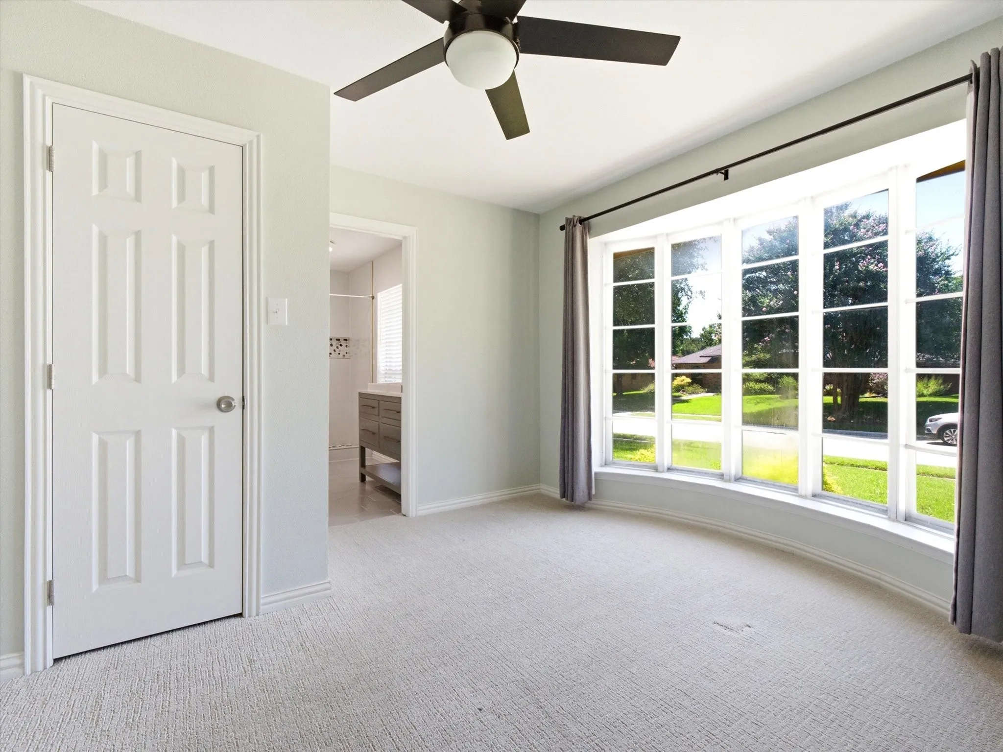 Single Family Residence For Sale in Collin County , 2605 Downing Drive, Plano, Texas 75023, 4 Bedroom, 3 Bathroom, 2 Garage spaces, 2,034 Sqft, built in 1974, mls#21345123, Real Estate Agent in Plano, Homes For Sale in Collin county, Homes For Sale in Plano, Realtor in Plano Texas, Real Estate Brokerage Independent Realty Texas, Luminita Cordes Realtor