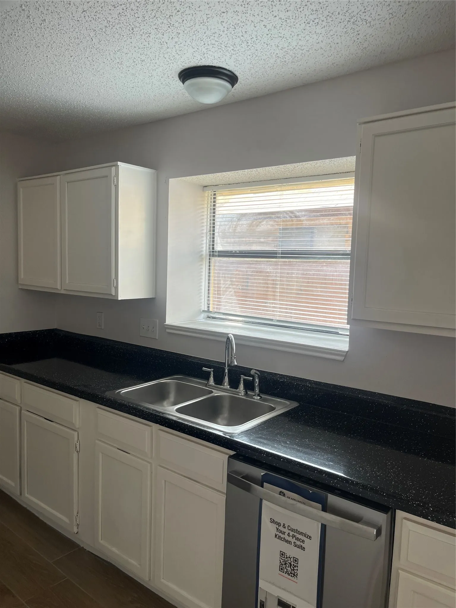 Single Family Residence For Rent in Dallas County , 2621 Independence Drive, Mesquite, Texas 75150, 3 Bedrooms, 2 Bathrooms, 2 Garage spaces, 1,450 Sqft, built in 1985, Price $2,250, mls#21345141, Real Estate Agent in Mesquite, Homes For Rent in Dallas county, Homes For Rent in Mesquite, Realtor in Mesquite Texas, Real Estate Brokerage Independent Realty Texas, Luminita Cordes Realtor