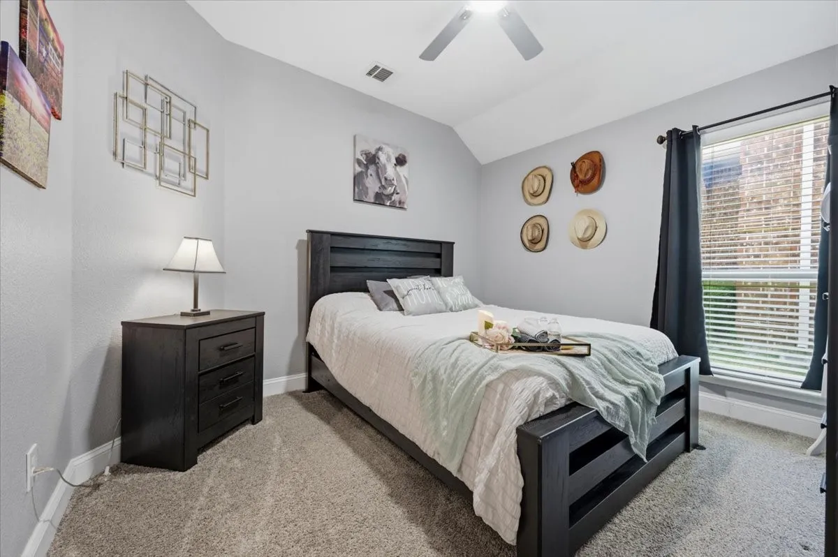 Single Family Residence For Sale in Kaufman County , 5101 Cathy Drive, Forney, Texas 75126, 3 Bedroom, 2 Bathroom, 2 Garage spaces, 1,918 Sqft, built in 2017, mls#21341935, Real Estate Agent in Forney, Homes For Sale in Kaufman county, Homes For Sale in Forney, Realtor in Forney Texas, Real Estate Brokerage Independent Realty Texas, Luminita Cordes Realtor
