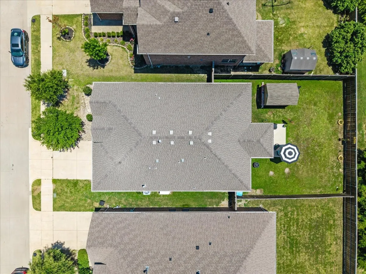 Single Family Residence For Sale in Kaufman County , 5101 Cathy Drive, Forney, Texas 75126, 3 Bedroom, 2 Bathroom, 2 Garage spaces, 1,918 Sqft, built in 2017, mls#21341935, Real Estate Agent in Forney, Homes For Sale in Kaufman county, Homes For Sale in Forney, Realtor in Forney Texas, Real Estate Brokerage Independent Realty Texas, Luminita Cordes Realtor