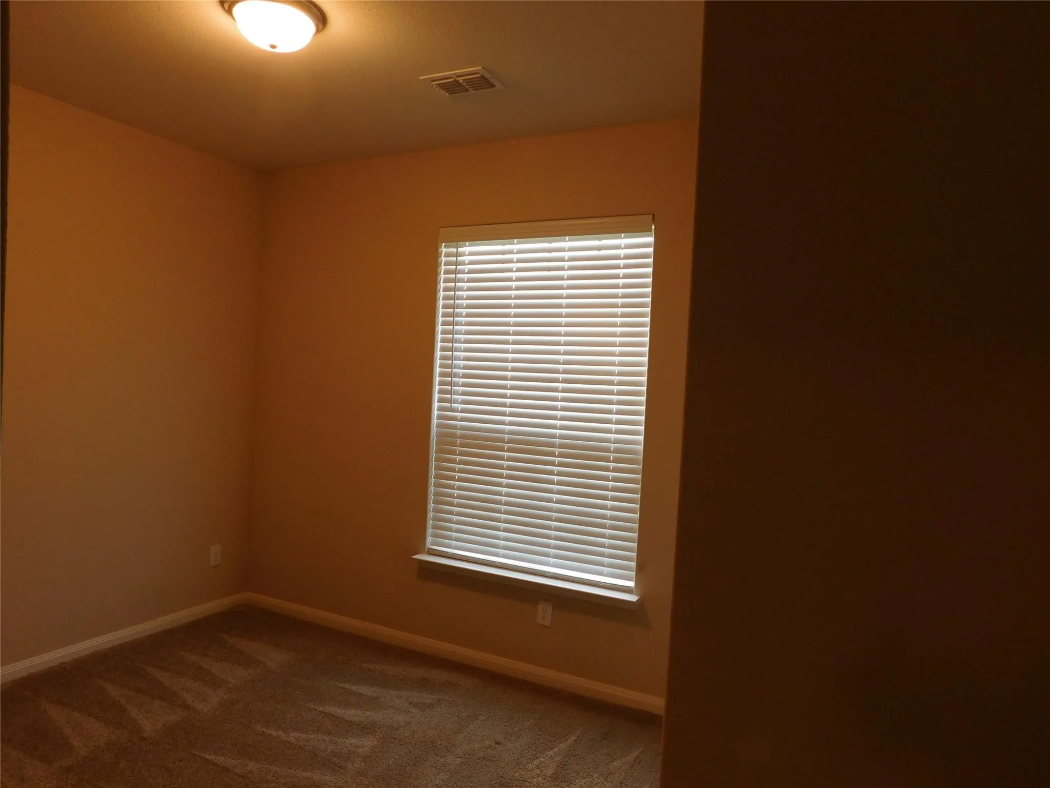 Single Family Residence For Rent in Collin County , 304 Aaron Street, Anna, Texas 75409, 4 Bedroom, 2 Bathroom, 2 Garage spaces, 1,656 Sqft, built in 2019, Price $1,850, mls#21345140, Real Estate Agent in Anna, Homes For Rent in Collin county, Homes For Rent in Anna, Realtor in Anna Texas, Real Estate Brokerage Independent Realty Texas, Luminita Cordes Realtor