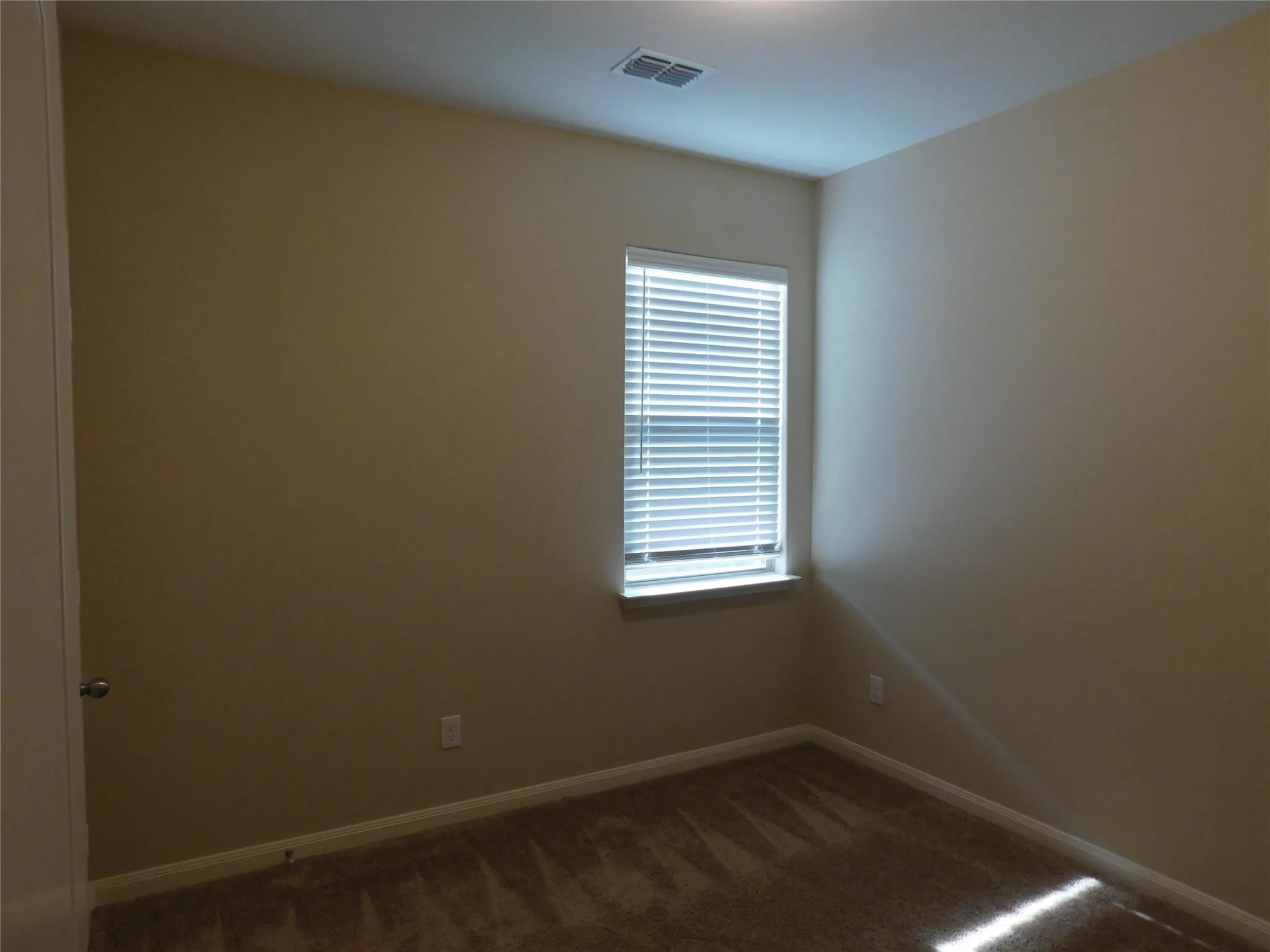Single Family Residence For Rent in Collin County , 304 Aaron Street, Anna, Texas 75409, 4 Bedroom, 2 Bathroom, 2 Garage spaces, 1,656 Sqft, built in 2019, Price $1,850, mls#21345140, Real Estate Agent in Anna, Homes For Rent in Collin county, Homes For Rent in Anna, Realtor in Anna Texas, Real Estate Brokerage Independent Realty Texas, Luminita Cordes Realtor