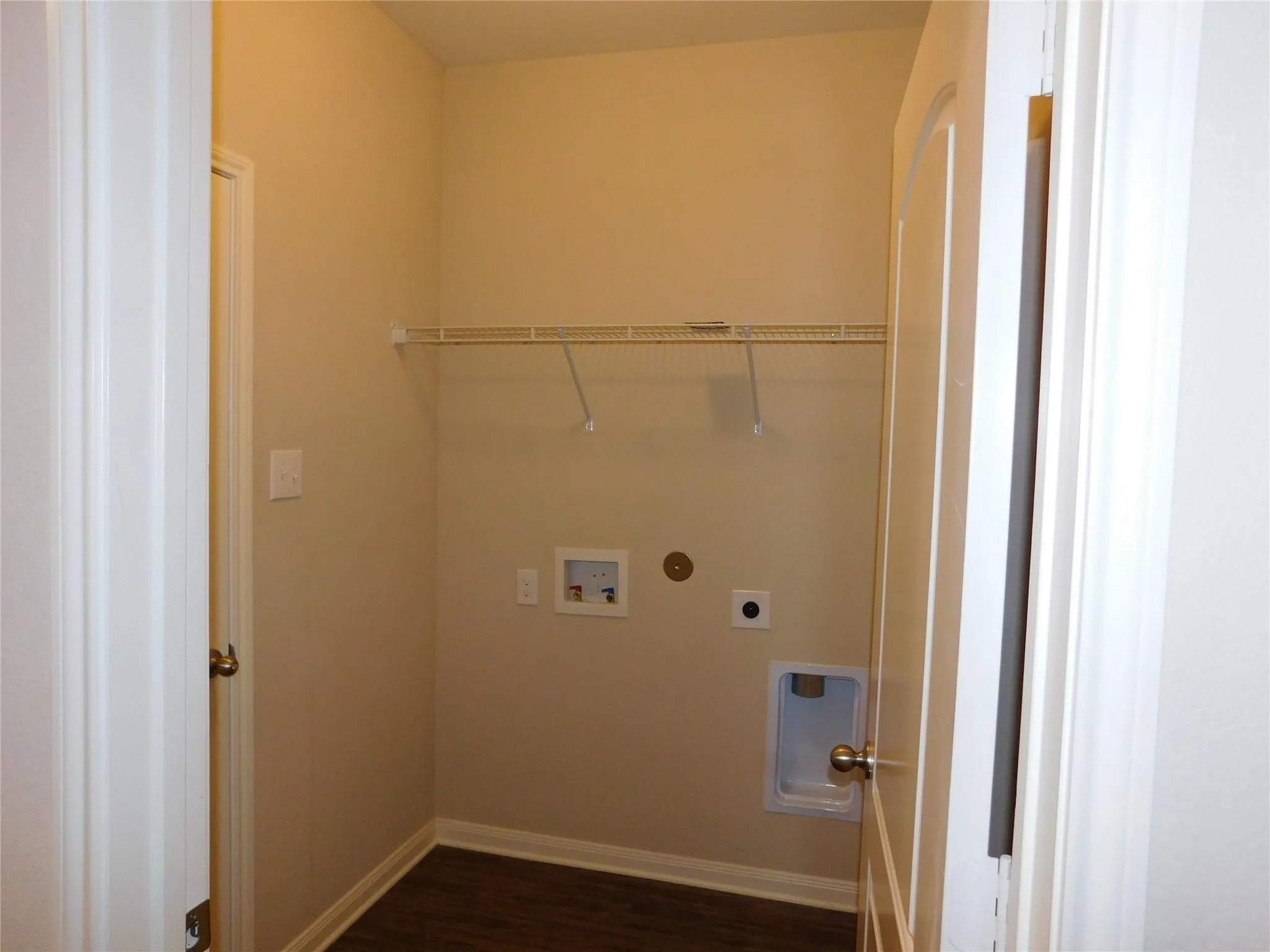 Single Family Residence For Rent in Collin County , 304 Aaron Street, Anna, Texas 75409, 4 Bedroom, 2 Bathroom, 2 Garage spaces, 1,656 Sqft, built in 2019, Price $1,850, mls#21345140, Real Estate Agent in Anna, Homes For Rent in Collin county, Homes For Rent in Anna, Realtor in Anna Texas, Real Estate Brokerage Independent Realty Texas, Luminita Cordes Realtor