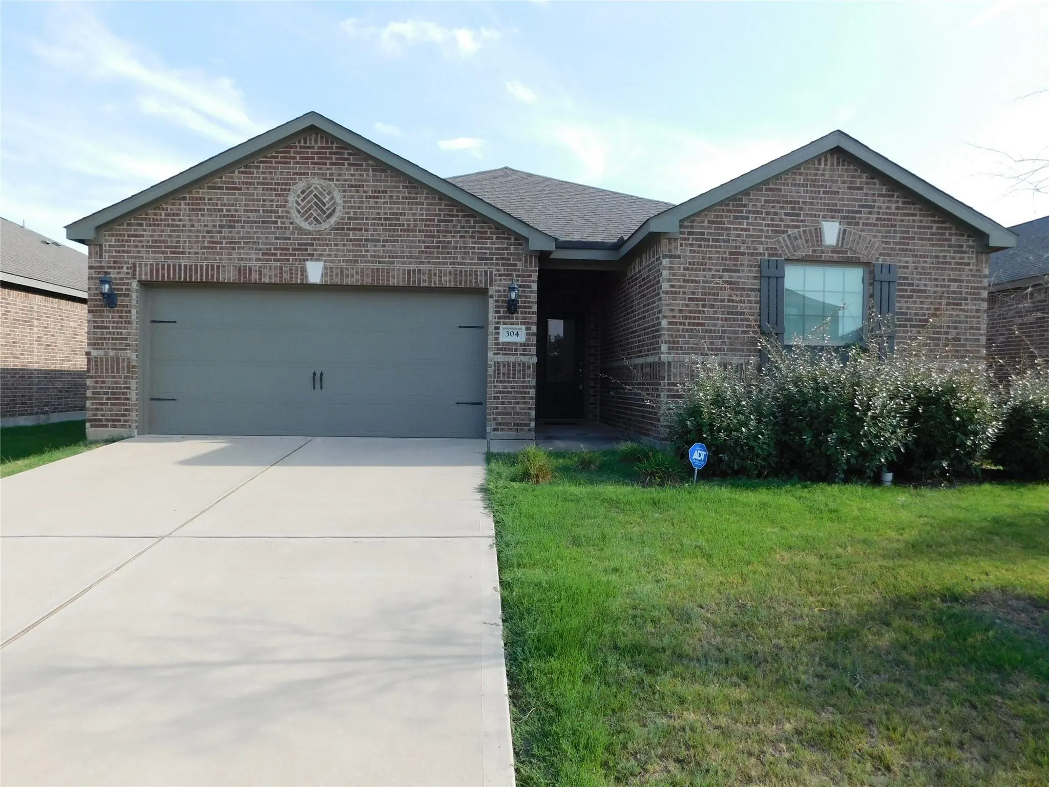Single Family Residence For Rent in Collin County , 304 Aaron Street, Anna, Texas 75409, 4 Bedroom, 2 Bathroom, 2 Garage spaces, 1,656 Sqft, built in 2019, Price $1,850, mls#21345140, Real Estate Agent in Anna, Homes For Rent in Collin county, Homes For Rent in Anna, Realtor in Anna Texas, Real Estate Brokerage Independent Realty Texas, Luminita Cordes Realtor