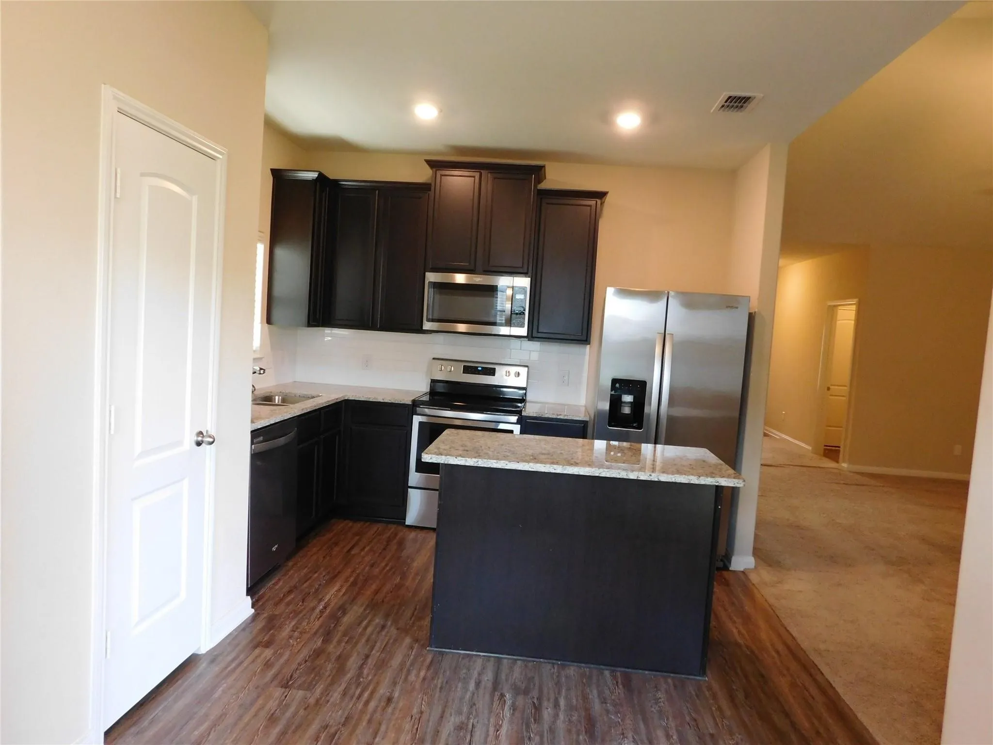 Single Family Residence For Rent in Collin County , 304 Aaron Street, Anna, Texas 75409, 4 Bedroom, 2 Bathroom, 2 Garage spaces, 1,656 Sqft, built in 2019, Price $1,850, mls#21345140, Real Estate Agent in Anna, Homes For Rent in Collin county, Homes For Rent in Anna, Realtor in Anna Texas, Real Estate Brokerage Independent Realty Texas, Luminita Cordes Realtor