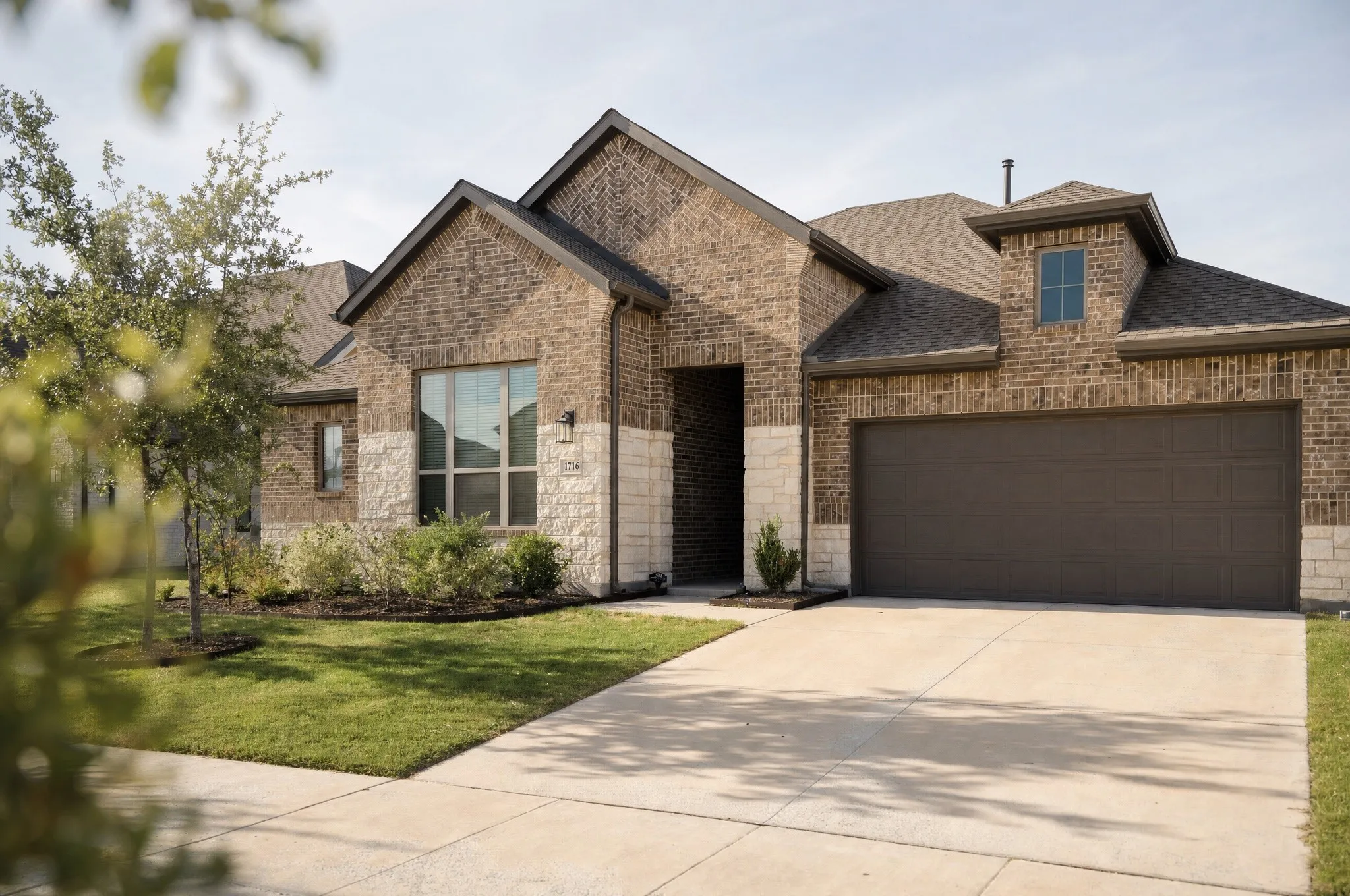 Single Family Residence For Sale in Kaufman County , 1716 Everglades Drive, Forney, Texas 75126, 4 Bedroom, 3 Bathroom, 2 Garage spaces, 2,445 Sqft, built in 2022, mls#21344399, Real Estate Agent in Forney, Homes For Sale in Kaufman county, Homes For Sale in Forney, Realtor in Forney Texas, Real Estate Brokerage Independent Realty Texas, Luminita Cordes Realtor