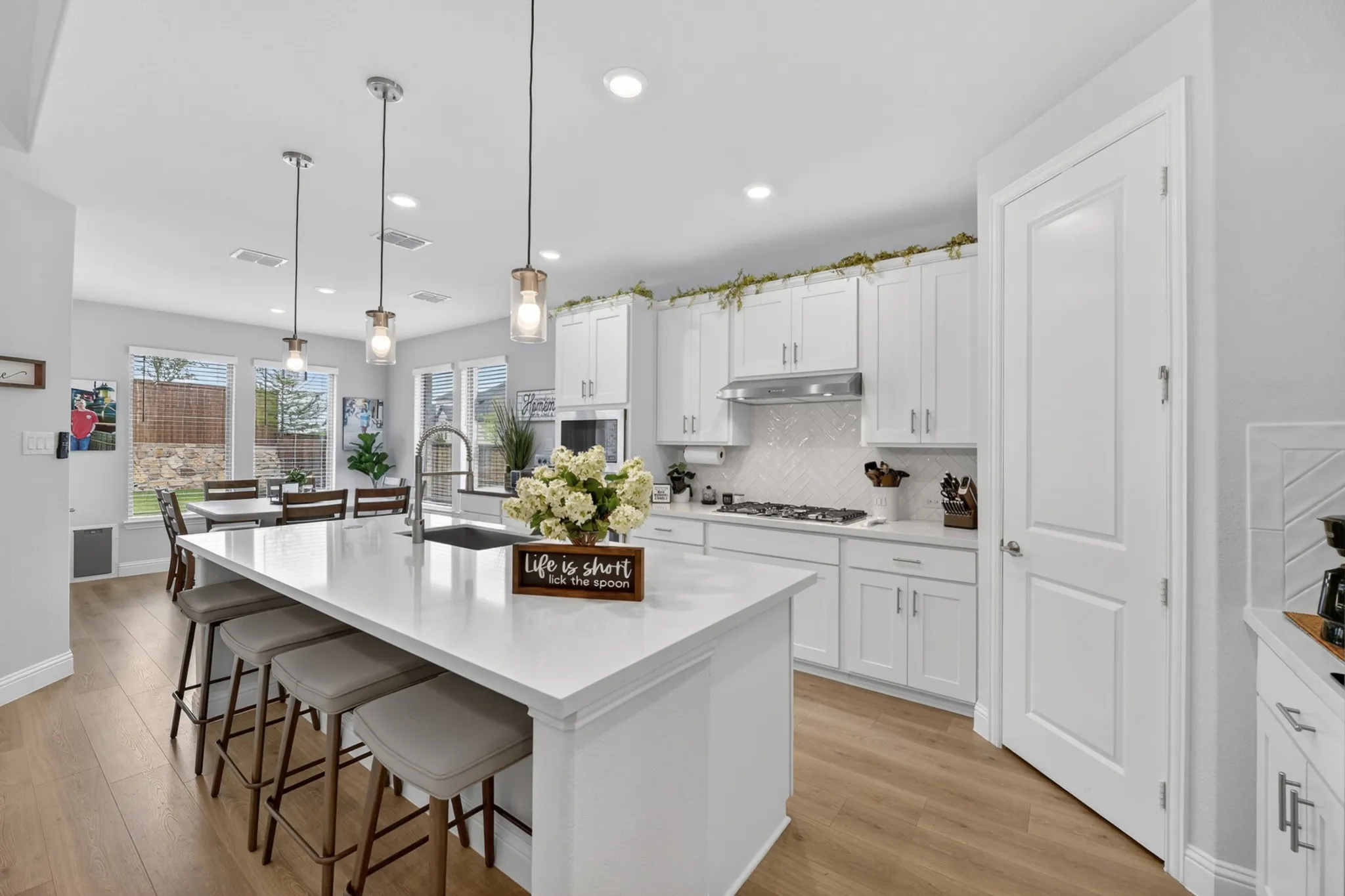 Single Family Residence For Sale in Denton County , 551 Wisteria Street, Lakewood Village, Texas 75068, 5 Bedroom, 4 Bathroom, 2 Garage spaces, 2,596 Sqft, built in 2025, mls#21345142, Real Estate Agent in Lakewood Village, Homes For Sale in Denton county, Homes For Sale in Lakewood Village, Realtor in Lakewood Village Texas, Real Estate Brokerage Independent Realty Texas, Luminita Cordes Realtor