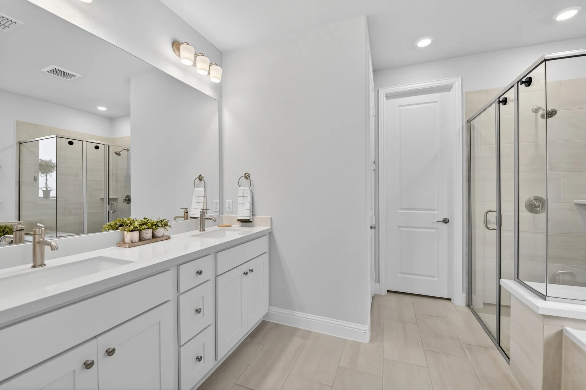 Single Family Residence For Sale in Denton County , 551 Wisteria Street, Lakewood Village, Texas 75068, 5 Bedroom, 4 Bathroom, 2 Garage spaces, 2,596 Sqft, built in 2025, mls#21345142, Real Estate Agent in Lakewood Village, Homes For Sale in Denton county, Homes For Sale in Lakewood Village, Realtor in Lakewood Village Texas, Real Estate Brokerage Independent Realty Texas, Luminita Cordes Realtor