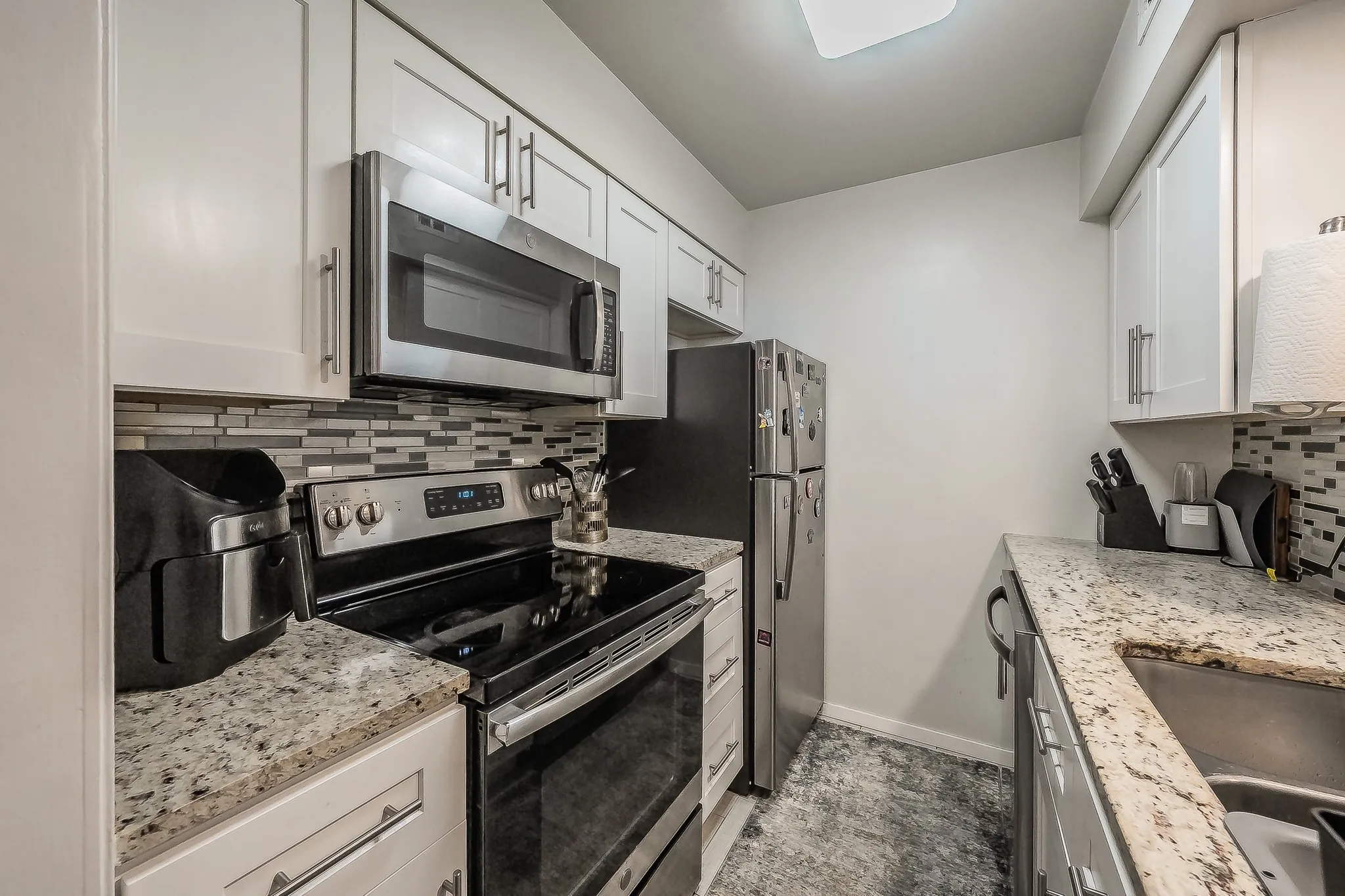 Condominium For Rent in Dallas County , 12816 Midway Road 2063, Dallas, Texas 75244, 1 Bedroom, 2 Bathroom, Garage spaces, 732 Sqft, built in 1970, mls#21342809, Real Estate Agent in Dallas, Homes For Rent in Dallas county, Homes For Rent in Dallas, Realtor in Dallas Texas, Real Estate Brokerage Independent Realty Texas, Luminita Cordes Realtor
