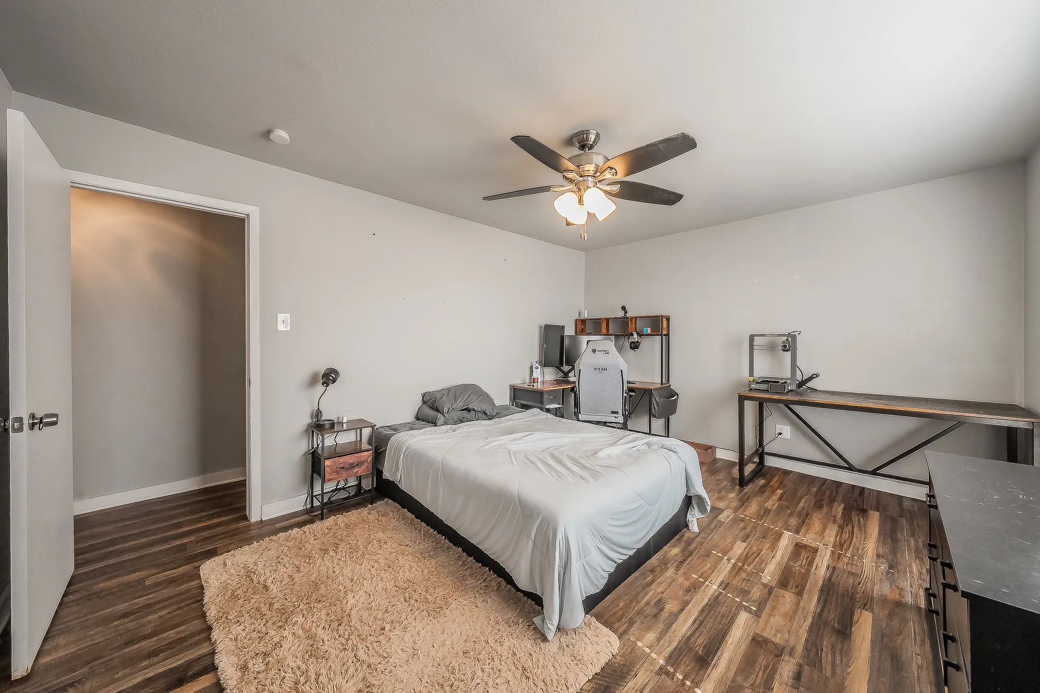 Condominium For Rent in Dallas County , 12816 Midway Road 2063, Dallas, Texas 75244, 1 Bedroom, 2 Bathroom, Garage spaces, 732 Sqft, built in 1970, mls#21342809, Real Estate Agent in Dallas, Homes For Rent in Dallas county, Homes For Rent in Dallas, Realtor in Dallas Texas, Real Estate Brokerage Independent Realty Texas, Luminita Cordes Realtor