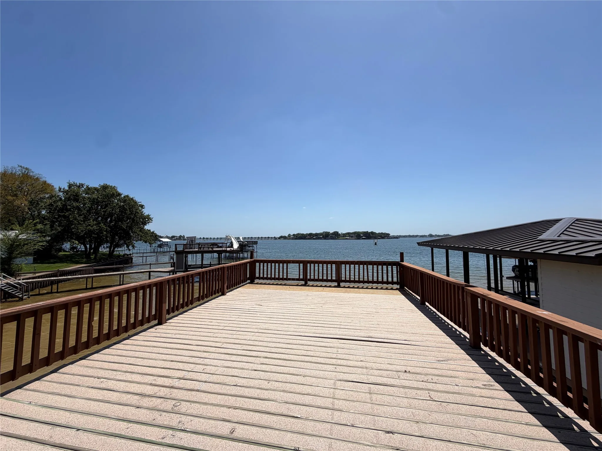 Upper Deck of boat dock.