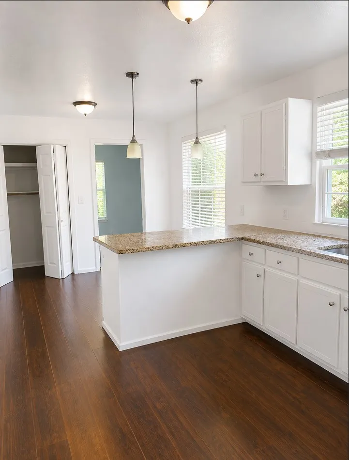 Single Family Residence For Rent in Tarrant County , 5629 Durham Avenue, Fort Worth, Texas 76114, 4 Bedroom, 3 Bathroom, Garage spaces, 1,677 Sqft, built in 1955, mls#21345157, Real Estate Agent in Fort Worth, Homes For Rent in Tarrant county, Homes For Rent in Fort Worth, Realtor in Fort Worth Texas, Real Estate Brokerage Independent Realty Texas, Luminita Cordes Realtor