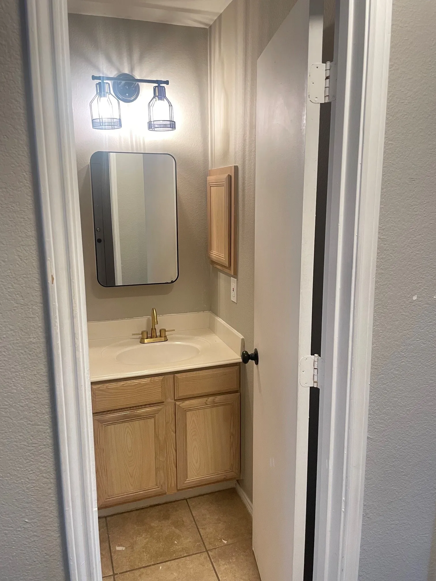 Single Family Residence For Rent in Collin County , 100 Hopewell Drive, Mc Kinney, Texas 75071, 3 Bedroom, 2 Bathroom, 2 Garage spaces, 1,946 Sqft, built in 2000, mls#21345167, Real Estate Agent in Mc Kinney, Homes For Rent in Collin county, Homes For Rent in Mc Kinney, Realtor in Mc Kinney Texas, Real Estate Brokerage Independent Realty Texas, Luminita Cordes Realtor