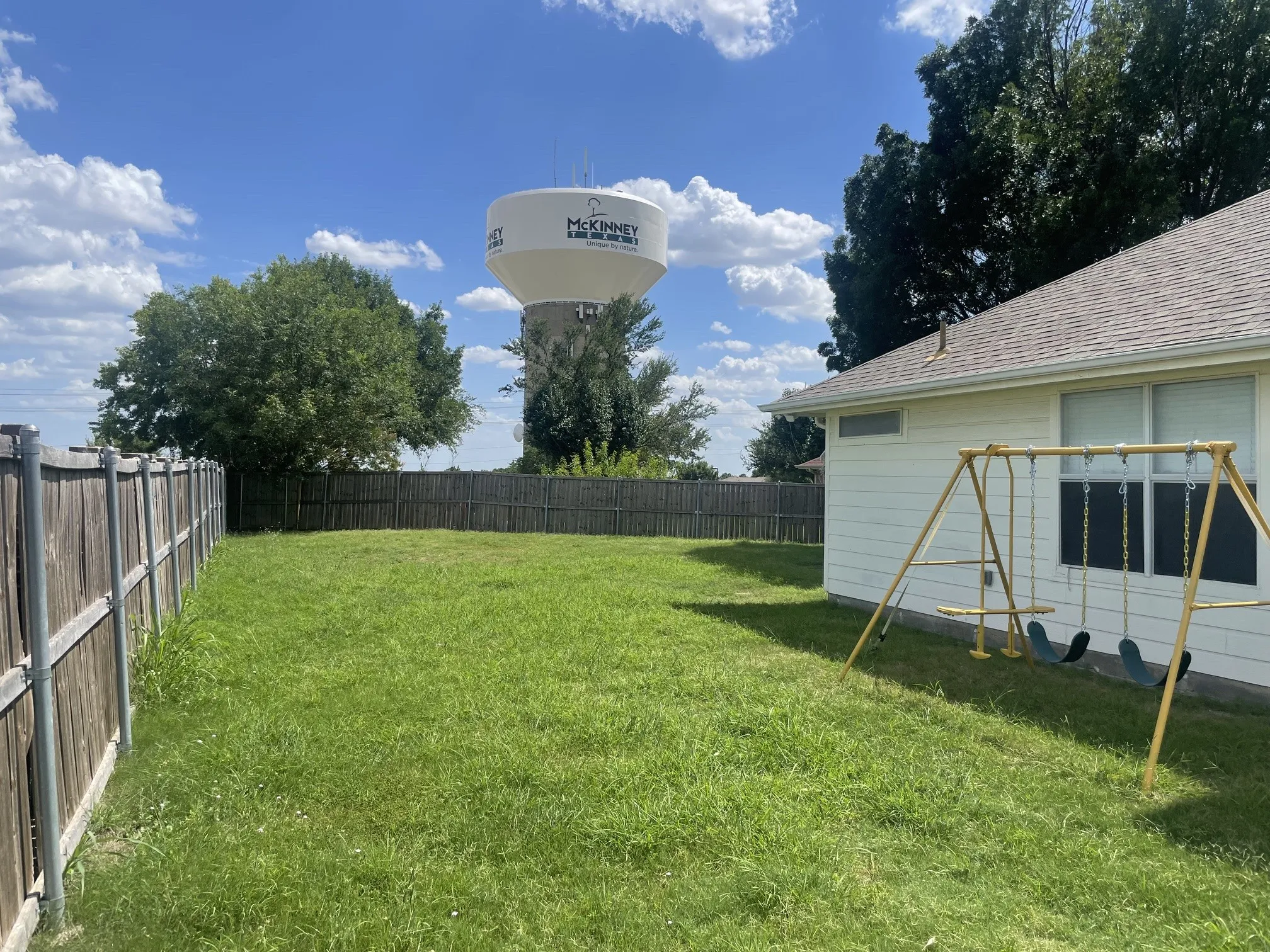 Single Family Residence For Rent in Collin County , 100 Hopewell Drive, Mc Kinney, Texas 75071, 3 Bedroom, 2 Bathroom, 2 Garage spaces, 1,946 Sqft, built in 2000, mls#21345167, Real Estate Agent in Mc Kinney, Homes For Rent in Collin county, Homes For Rent in Mc Kinney, Realtor in Mc Kinney Texas, Real Estate Brokerage Independent Realty Texas, Luminita Cordes Realtor