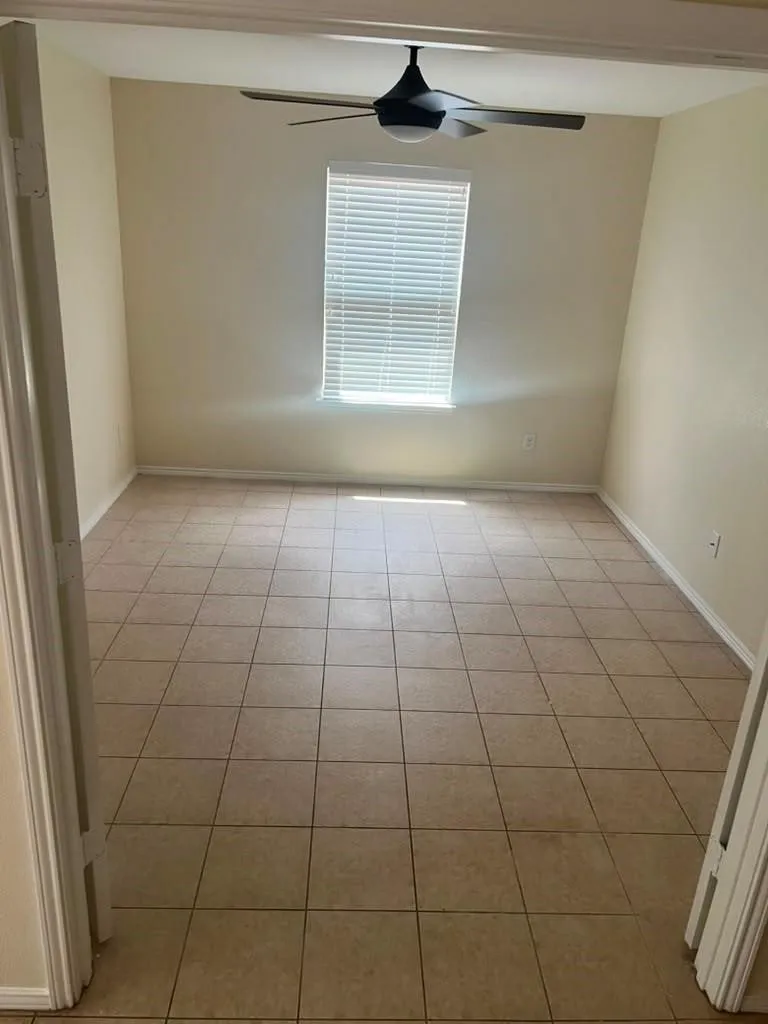 Single Family Residence For Rent in Tarrant County , 5716 Sapphire Pool Trail, Fort Worth, Texas 76244, 3 Bedroom, 2 Bathroom, 2 Garage spaces, 1,916 Sqft, built in 2010, mls#21345169, Real Estate Agent in Fort Worth, Homes For Rent in Tarrant county, Homes For Rent in Fort Worth, Realtor in Fort Worth Texas, Real Estate Brokerage Independent Realty Texas, Luminita Cordes Realtor