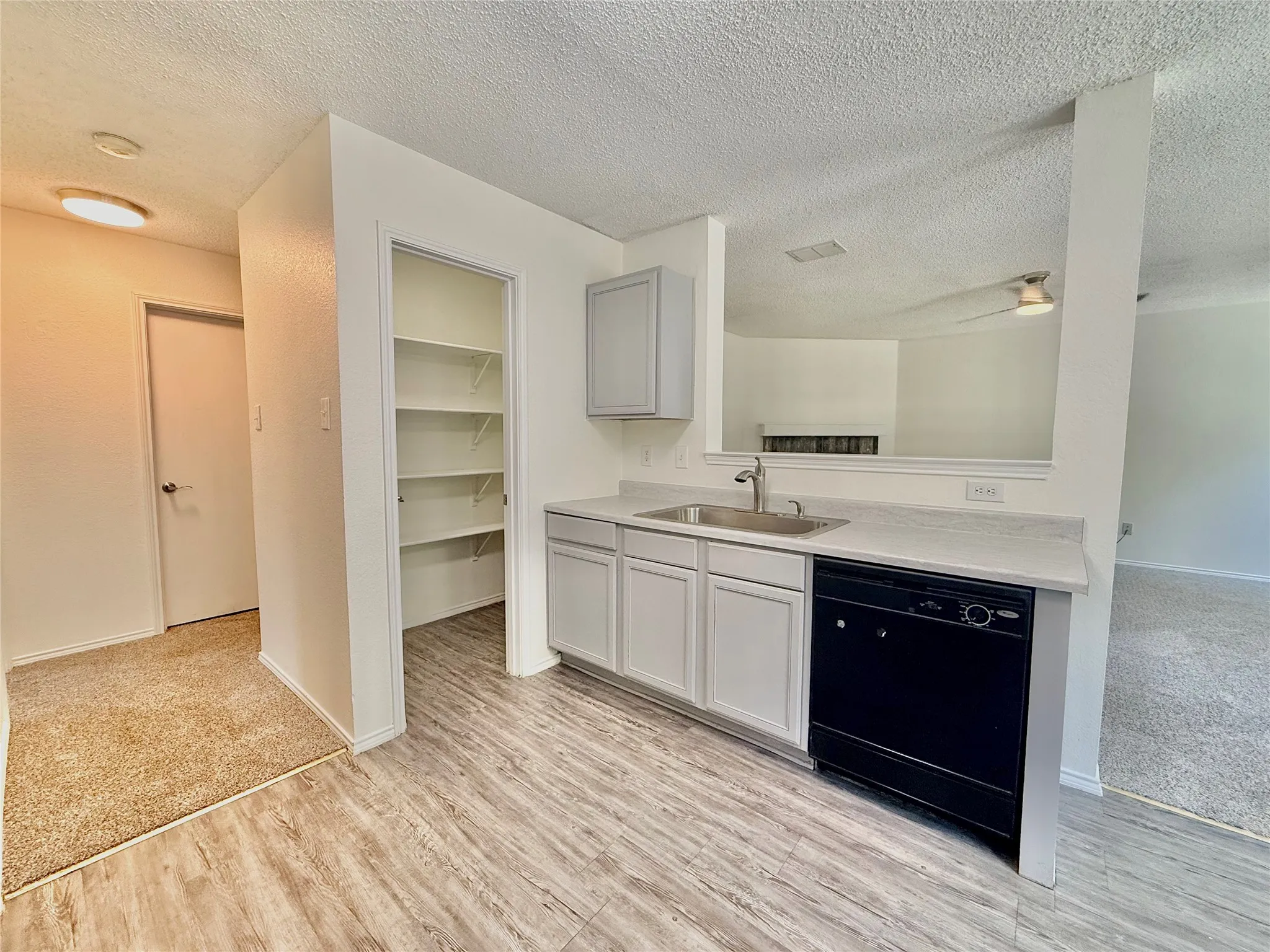 Single Family Residence For Sale in Denton County , 2153 Shawnee Trail, Fort Worth, Texas 76247, 4 Bedroom, 3 Bathroom, 2 Garage spaces, 2,609 Sqft, built in 2003, mls#21345042, Real Estate Agent in Fort Worth, Homes For Sale in Denton county, Homes For Sale in Fort Worth, Realtor in Fort Worth Texas, Real Estate Brokerage Independent Realty Texas, Luminita Cordes Realtor