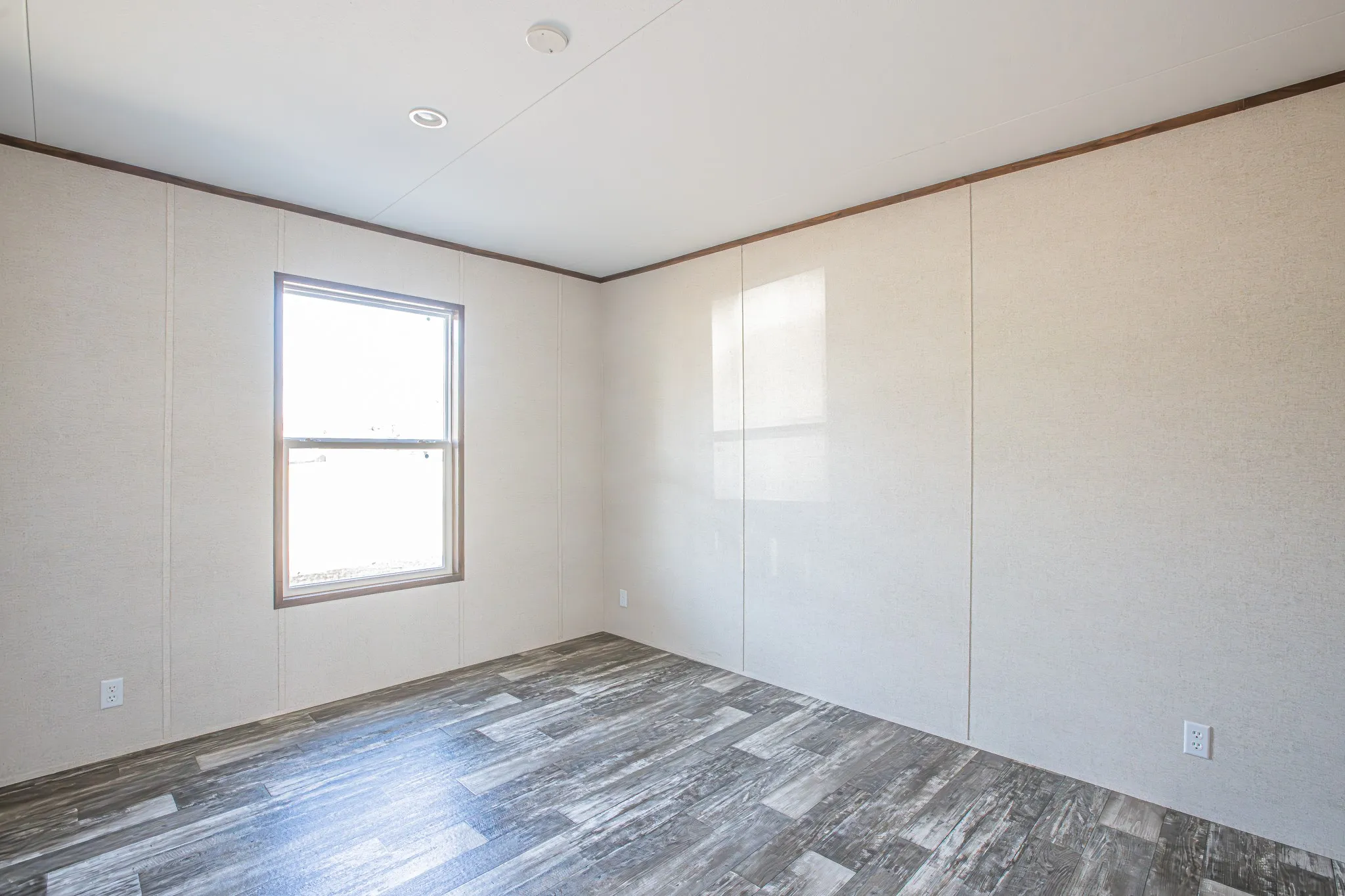 Mobile Home For Sale in Parker County , 101 Kelly Court, Azle, Texas 76020, 4 Bedroom, 2 Bathroom, Garage spaces, 1,680 Sqft, built in 2024, mls#21342813, Real Estate Agent in Azle, Homes For Sale in Parker county, Homes For Sale in Azle, Realtor in Azle Texas, Real Estate Brokerage Independent Realty Texas, Luminita Cordes Realtor