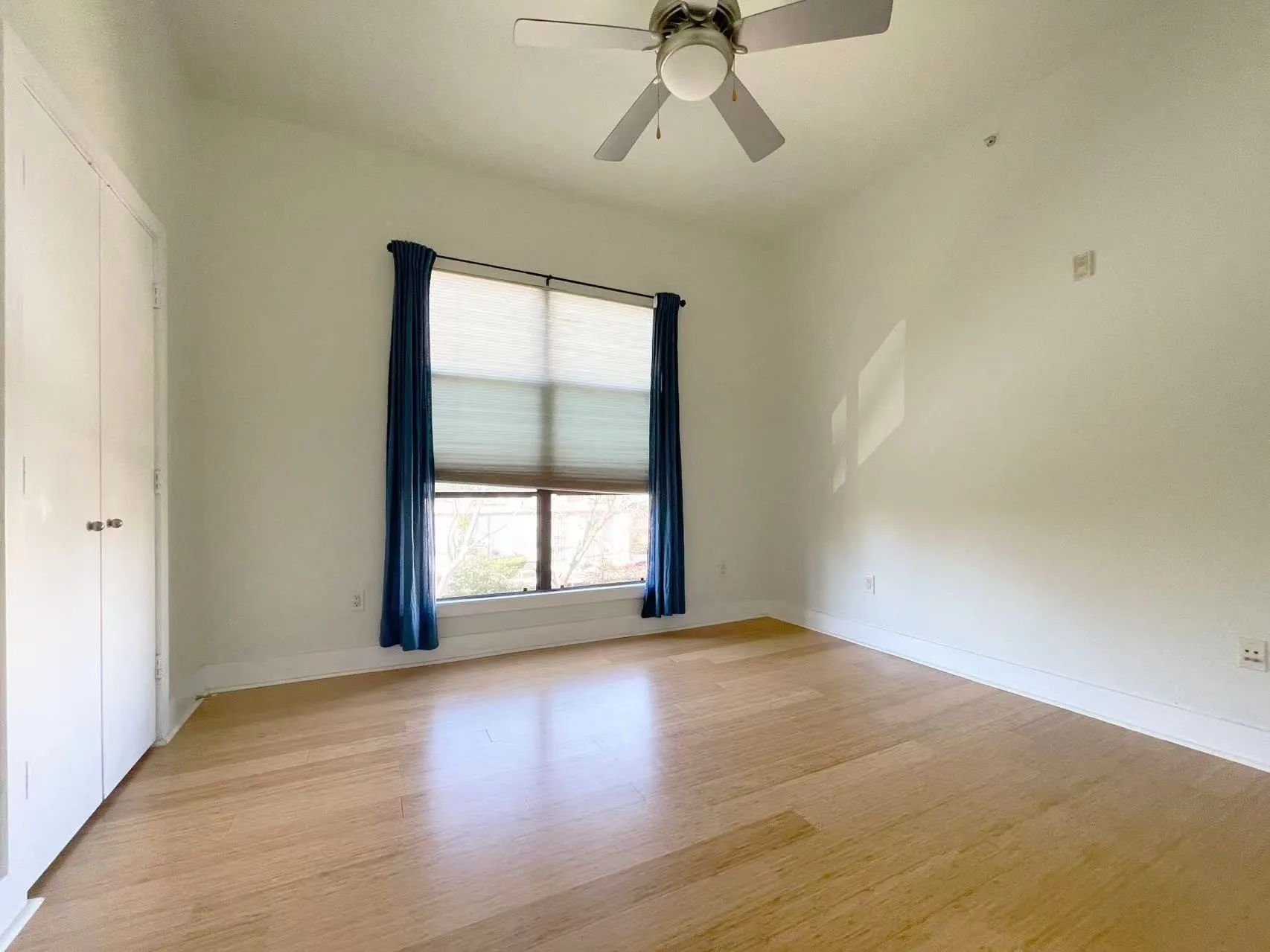 Condominium For Rent in Dallas County , 4605 Cedar Springs Road, Dallas, Texas 75219, 1 Bedroom, 1 Bathroom, Garage spaces, 657 Sqft, built in 2005, mls#21345202, Real Estate Agent in Dallas, Homes For Rent in Dallas county, Homes For Rent in Dallas, Realtor in Dallas Texas, Real Estate Brokerage Independent Realty Texas, Luminita Cordes Realtor