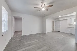 Single Family Residence For Sale in Dallas County , 12900 Quail Drive, Balch Springs, Texas 75180, 3 Bedroom, 3 Bathroom, Garage spaces, 1,312 Sqft, built in 1958, mls#21345210, Real Estate Agent in Balch Springs, Homes For Sale in Dallas county, Homes For Sale in Balch Springs, Realtor in Balch Springs Texas, Real Estate Brokerage Independent Realty Texas, Luminita Cordes Realtor