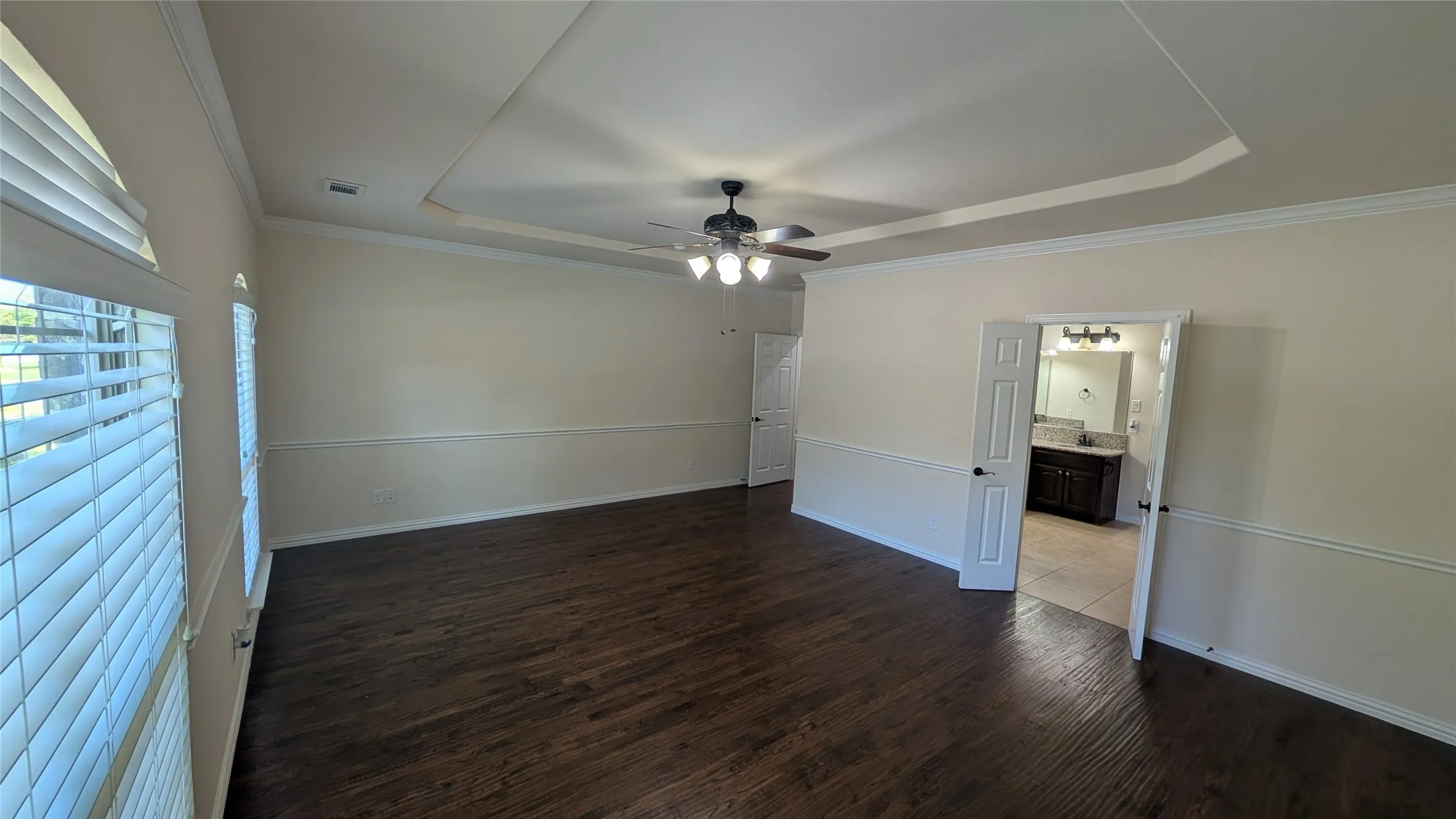 Single Family Residence For Rent in Collin County , 12461 Bridgeport Drive, Frisco, Texas 75035, 5 Bedroom, 4 Bathroom, 2 Garage spaces, 4,604 Sqft, built in 2016, Price $4,100, mls#21344800, Real Estate Agent in Frisco, Homes For Rent in Collin county, Homes For Rent in Frisco, Realtor in Frisco Texas, Real Estate Brokerage Independent Realty Texas, Luminita Cordes Realtor