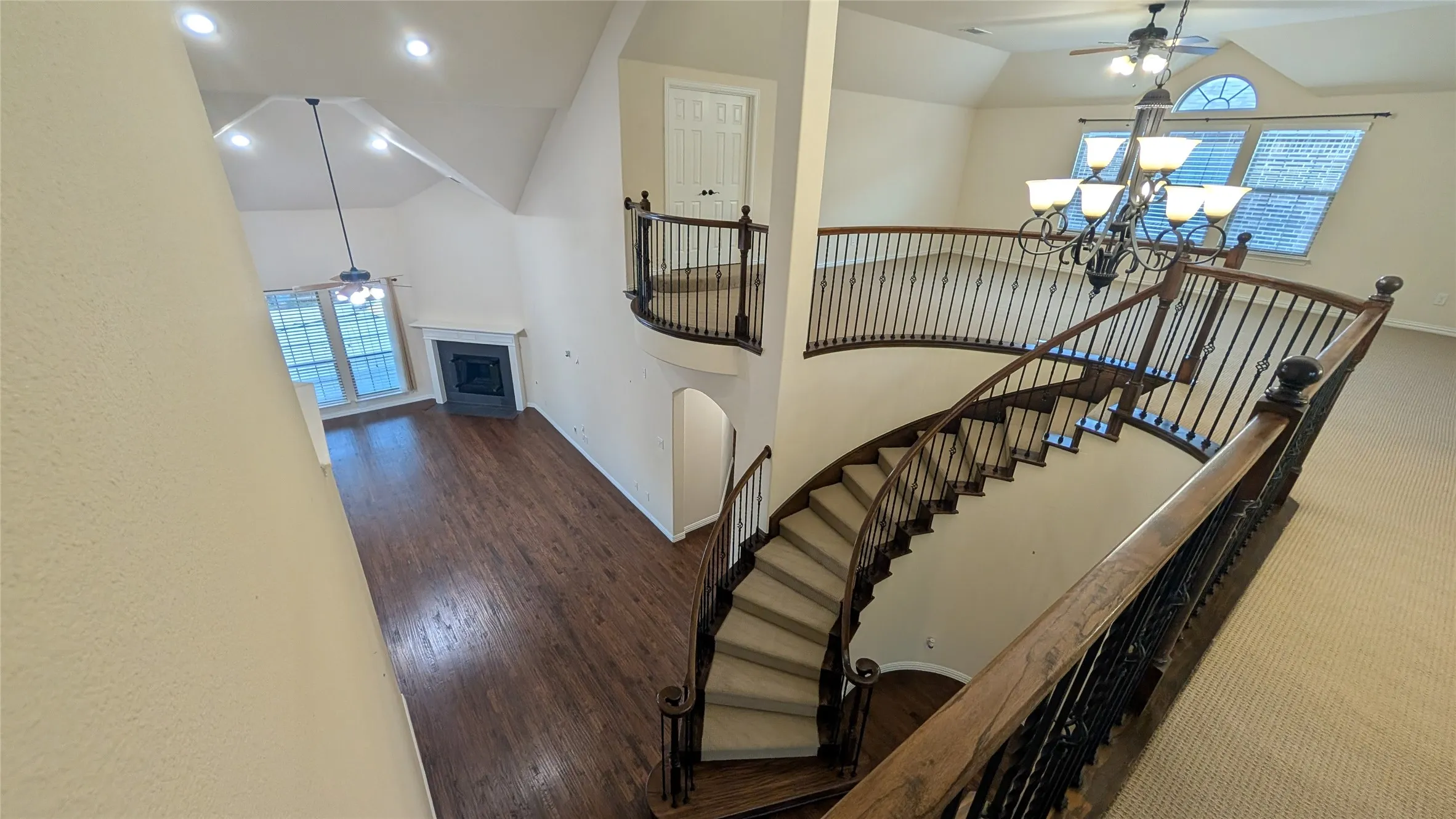 Single Family Residence For Rent in Collin County , 12461 Bridgeport Drive, Frisco, Texas 75035, 5 Bedroom, 4 Bathroom, 2 Garage spaces, 4,604 Sqft, built in 2016, Price $4,100, mls#21344800, Real Estate Agent in Frisco, Homes For Rent in Collin county, Homes For Rent in Frisco, Realtor in Frisco Texas, Real Estate Brokerage Independent Realty Texas, Luminita Cordes Realtor