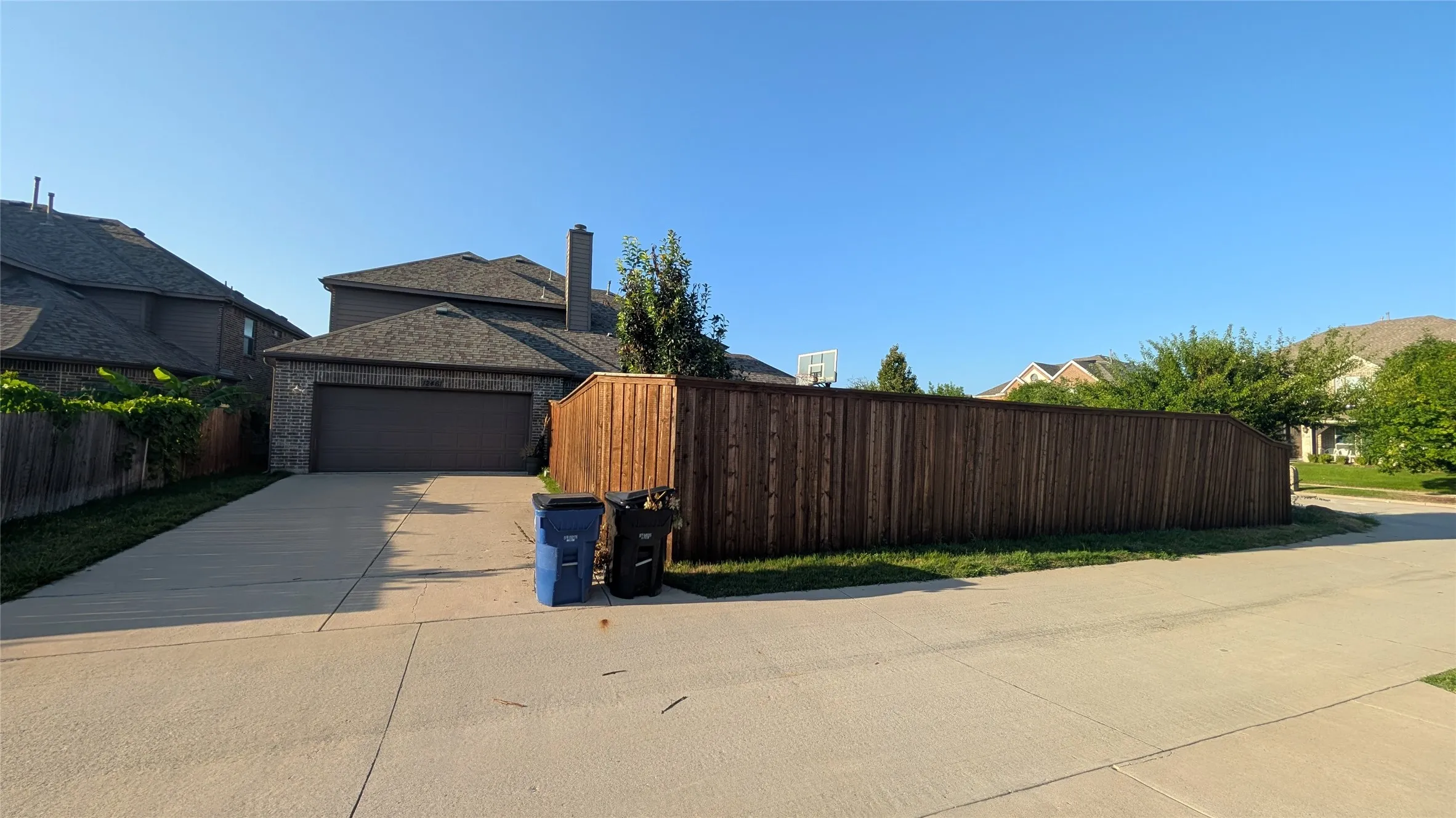 Single Family Residence For Rent in Collin County , 12461 Bridgeport Drive, Frisco, Texas 75035, 5 Bedroom, 4 Bathroom, 2 Garage spaces, 4,604 Sqft, built in 2016, Price $4,100, mls#21344800, Real Estate Agent in Frisco, Homes For Rent in Collin county, Homes For Rent in Frisco, Realtor in Frisco Texas, Real Estate Brokerage Independent Realty Texas, Luminita Cordes Realtor