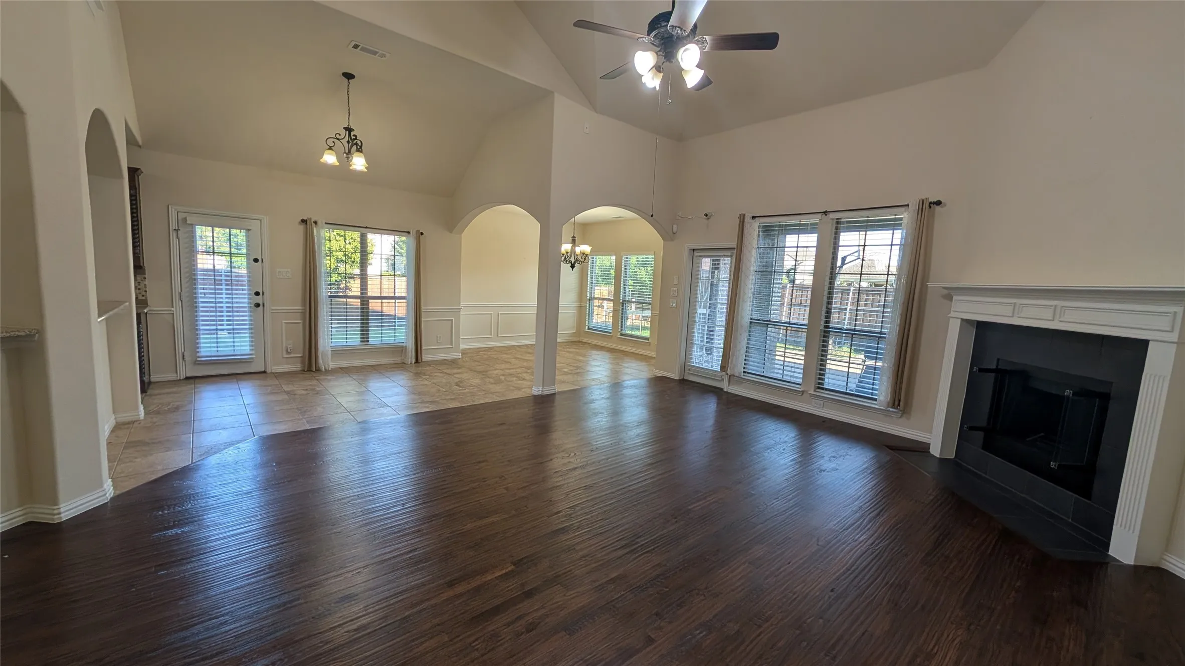 Single Family Residence For Rent in Collin County , 12461 Bridgeport Drive, Frisco, Texas 75035, 5 Bedroom, 4 Bathroom, 2 Garage spaces, 4,604 Sqft, built in 2016, Price $4,100, mls#21344800, Real Estate Agent in Frisco, Homes For Rent in Collin county, Homes For Rent in Frisco, Realtor in Frisco Texas, Real Estate Brokerage Independent Realty Texas, Luminita Cordes Realtor