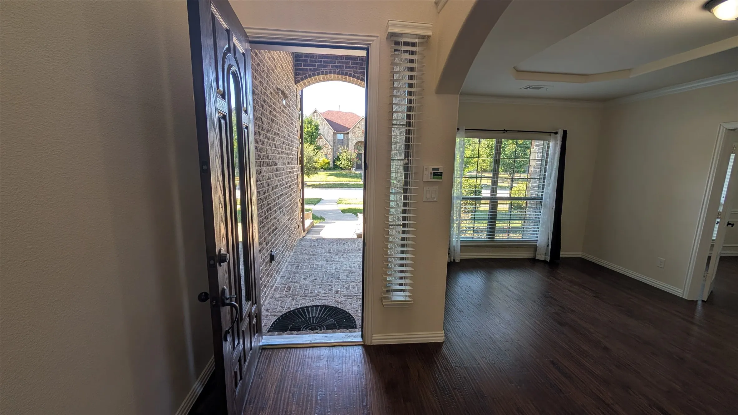 Single Family Residence For Rent in Collin County , 12461 Bridgeport Drive, Frisco, Texas 75035, 5 Bedroom, 4 Bathroom, 2 Garage spaces, 4,604 Sqft, built in 2016, Price $4,100, mls#21344800, Real Estate Agent in Frisco, Homes For Rent in Collin county, Homes For Rent in Frisco, Realtor in Frisco Texas, Real Estate Brokerage Independent Realty Texas, Luminita Cordes Realtor
