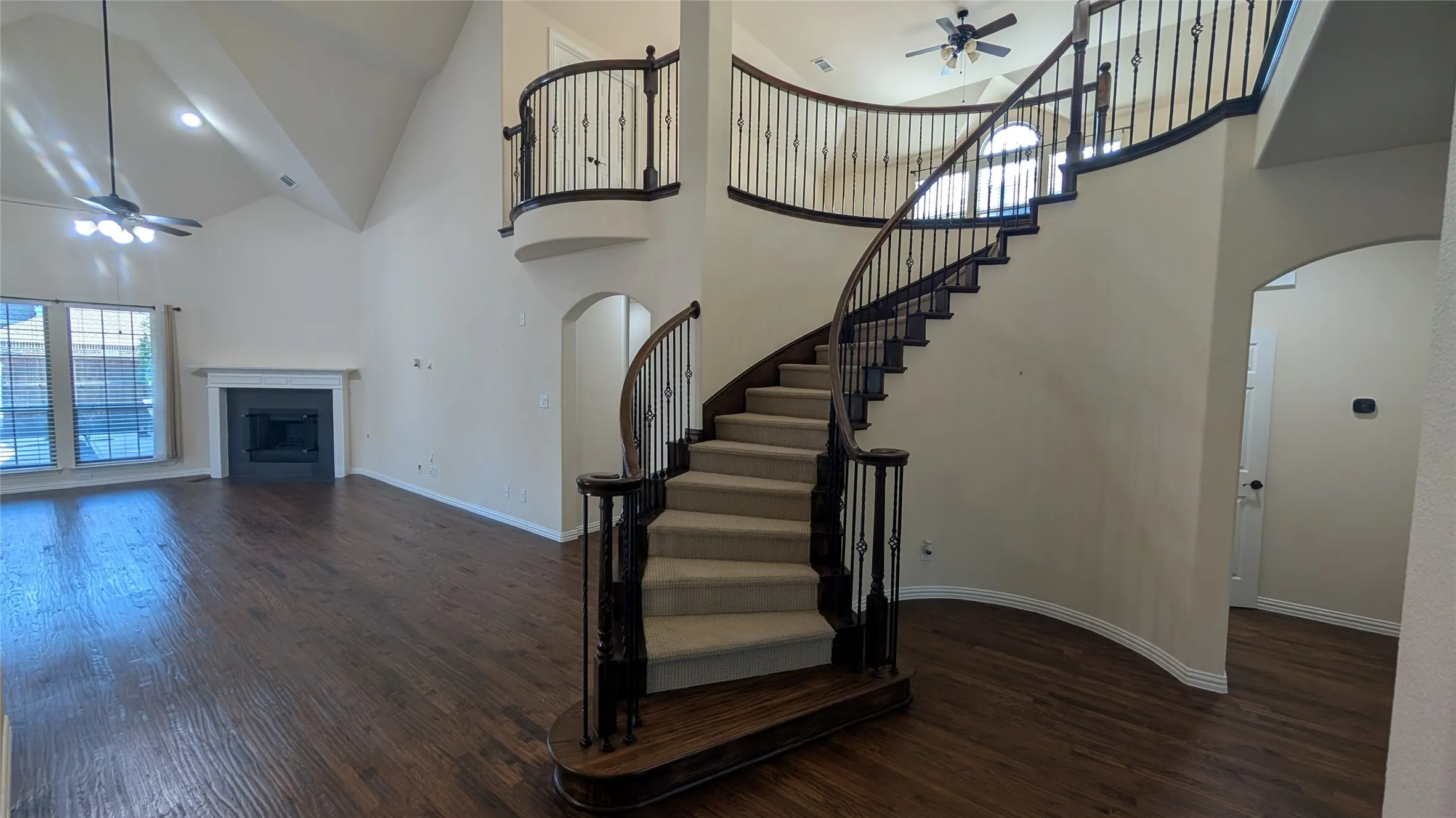 Single Family Residence For Rent in Collin County , 12461 Bridgeport Drive, Frisco, Texas 75035, 5 Bedroom, 4 Bathroom, 2 Garage spaces, 4,604 Sqft, built in 2016, Price $4,100, mls#21344800, Real Estate Agent in Frisco, Homes For Rent in Collin county, Homes For Rent in Frisco, Realtor in Frisco Texas, Real Estate Brokerage Independent Realty Texas, Luminita Cordes Realtor